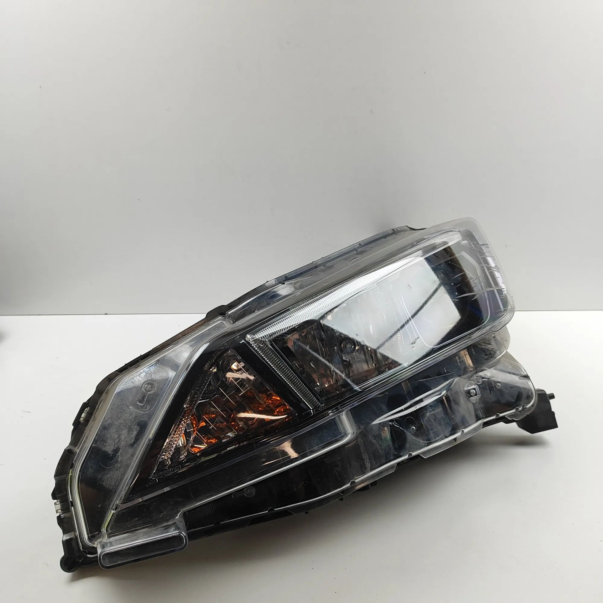 Nissan Leaf Front Left Headlight 26060-5SH0A Front Left Headlight NISSAN LEAF (Z...