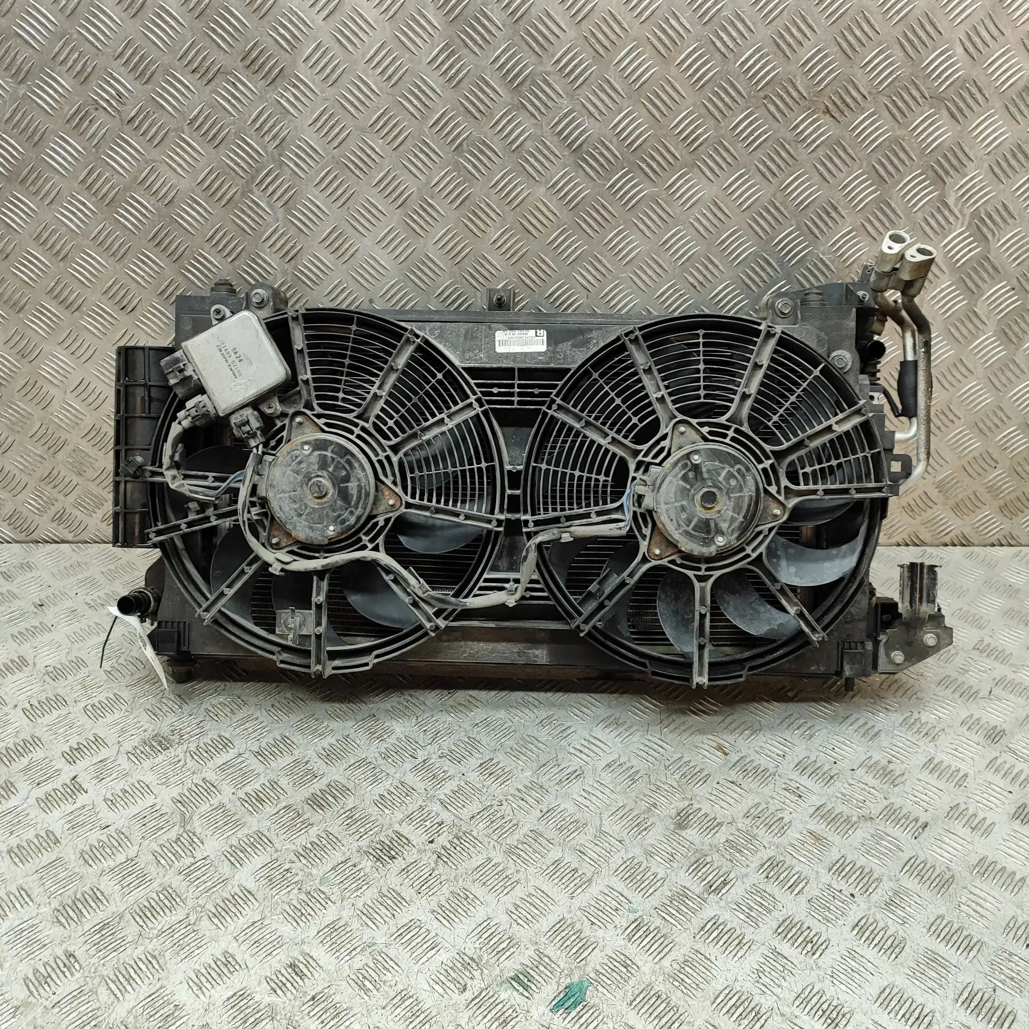 Nissan Leaf Cooling Radiator Pack 21481-3NL1B, 21410-5SH0A, 21493-B210B Cooling R...