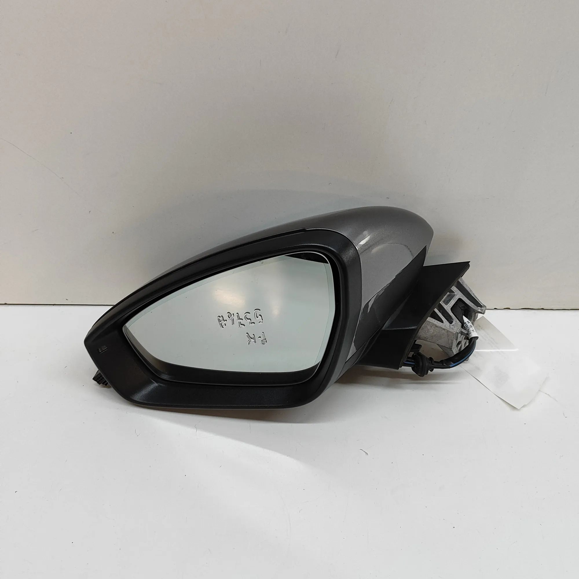 Audi Q4 e-tron Left Side Wing Mirror 89C857409B Left Side Wing Mirror AUDI Q4 (SUV F...