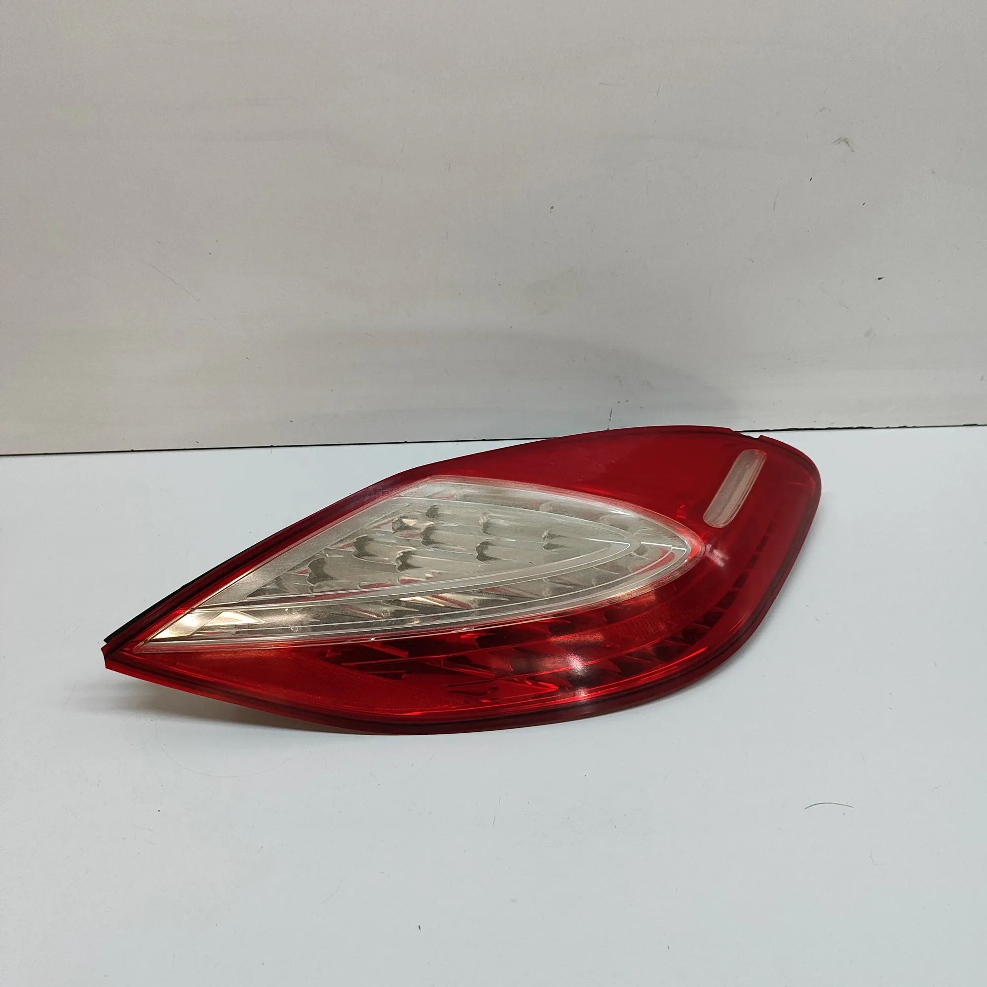 Porsche Panamera Rear Left Tail Light 97063141504 Rear Left Tail Light PORSCHE PANAME...