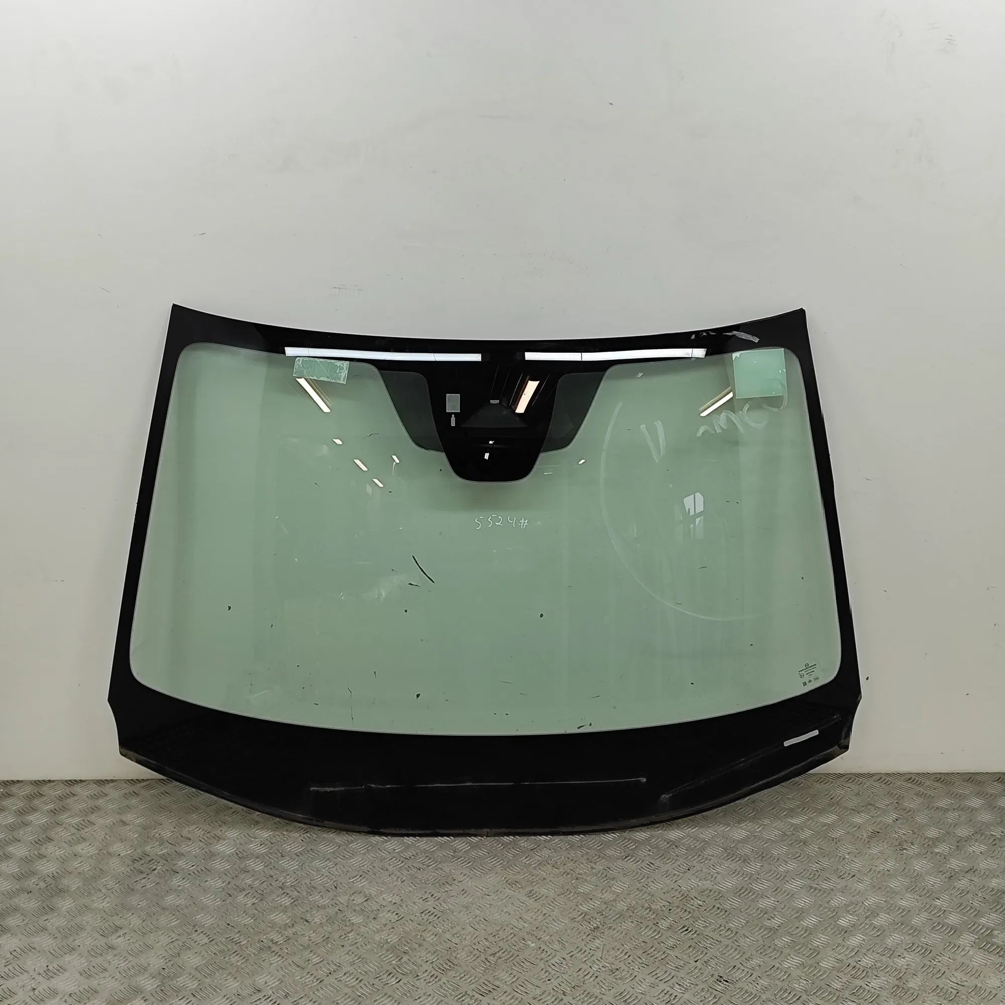 Mazda 3 (BP) Front Windshield DMSV-63-900 Front Windshield MAZDA CX-3 (0 DM) ...