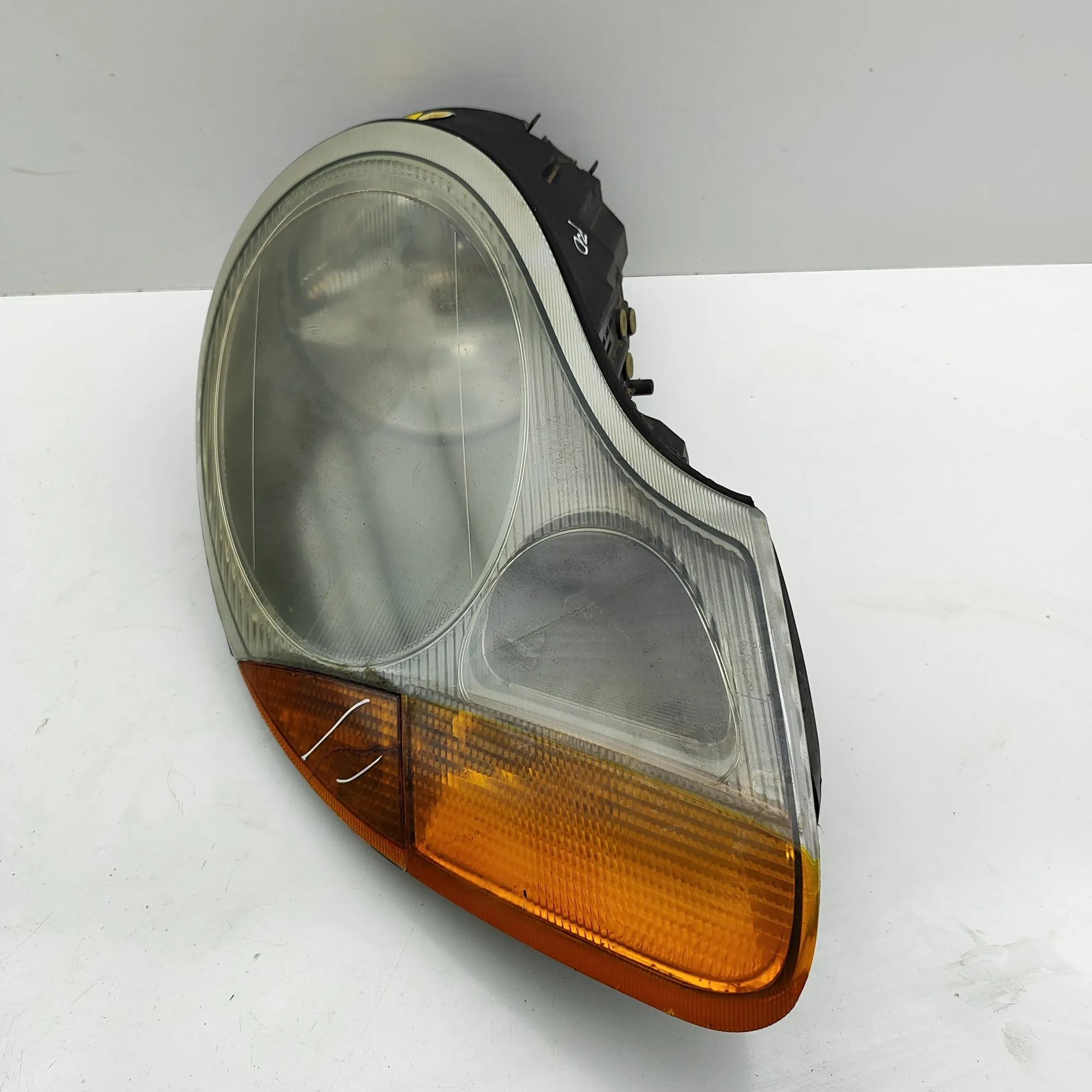 Porsche Boxster (986) Front Right Headlight 0301096402, 98663113207, 1305235335 Front Right...