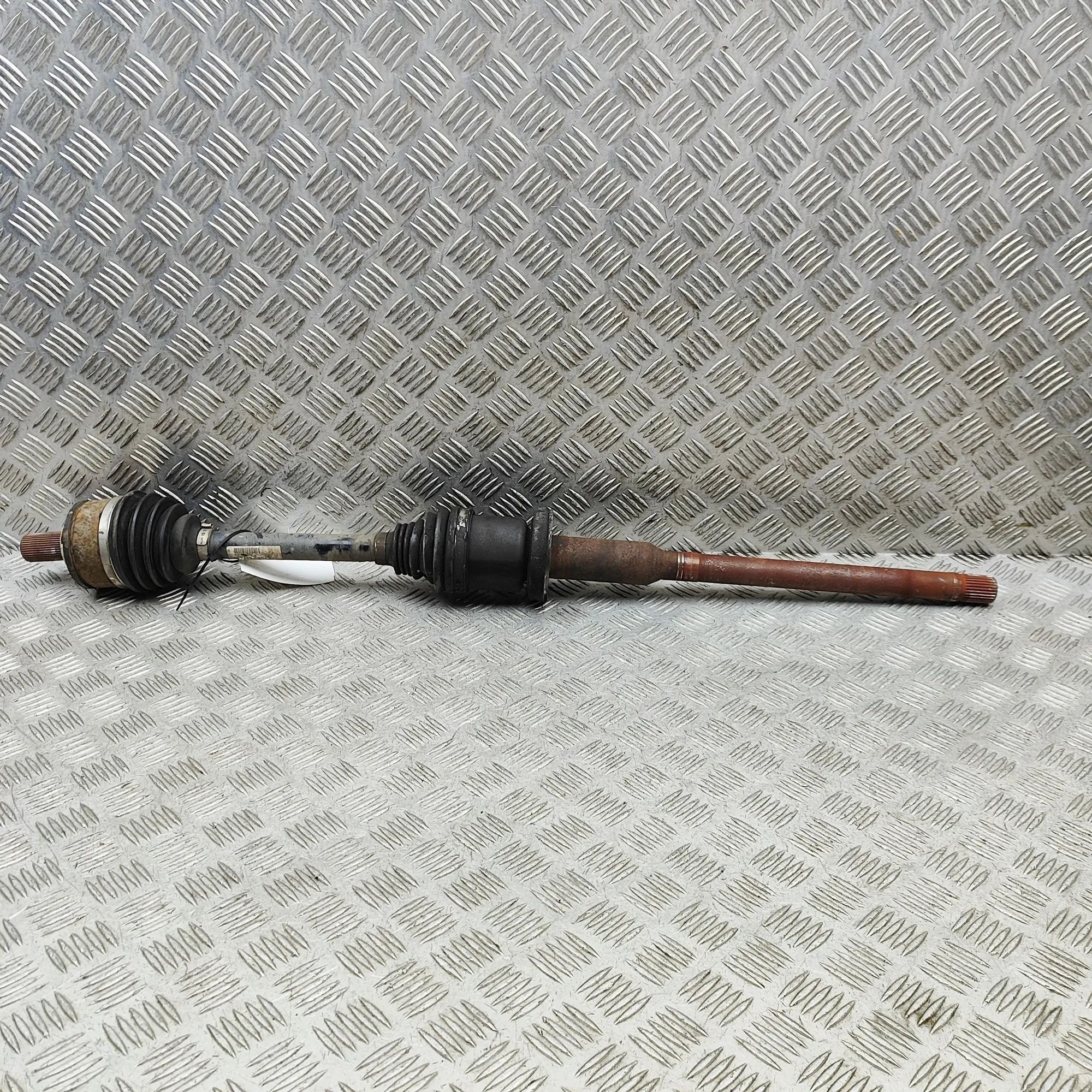 Volvo S90 Front Right Driveshaft 31367049 Front Right Driveshaft VOLVO V90 (II) ...