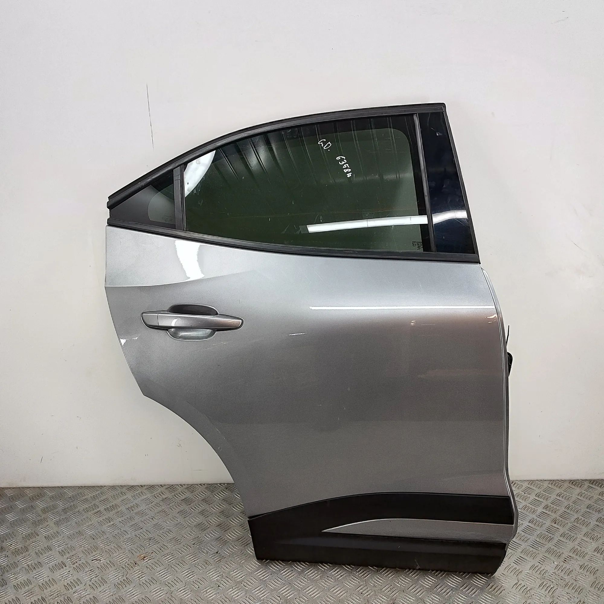 Opel Mokka (B) Rear Right Door 9837506480 Rear Right Door OPEL MOKKA (2020-......