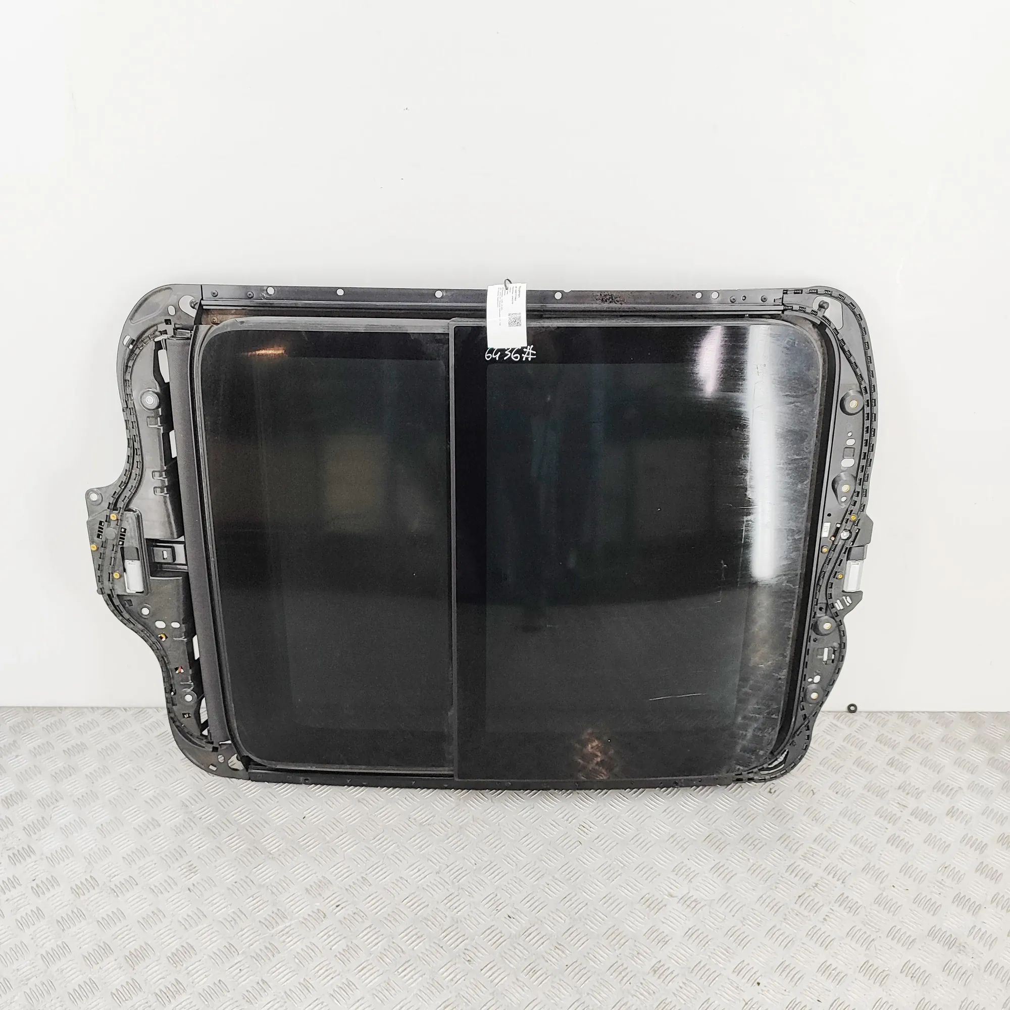 Audi Q3 (8U) Kattoluukku 8U0959591A, 8U0877041C Sunroof AUDI Q3 (8U) (20...
