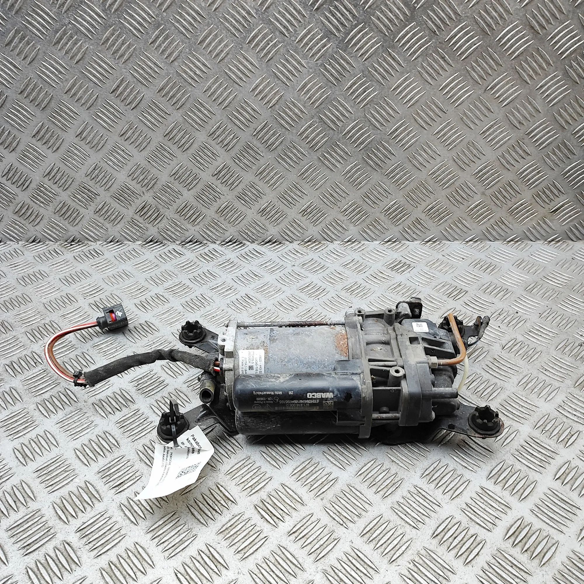 Porsche Panamera Air Suspension Compressor 10R-036089, 971616006D Air Suspension Compresso...