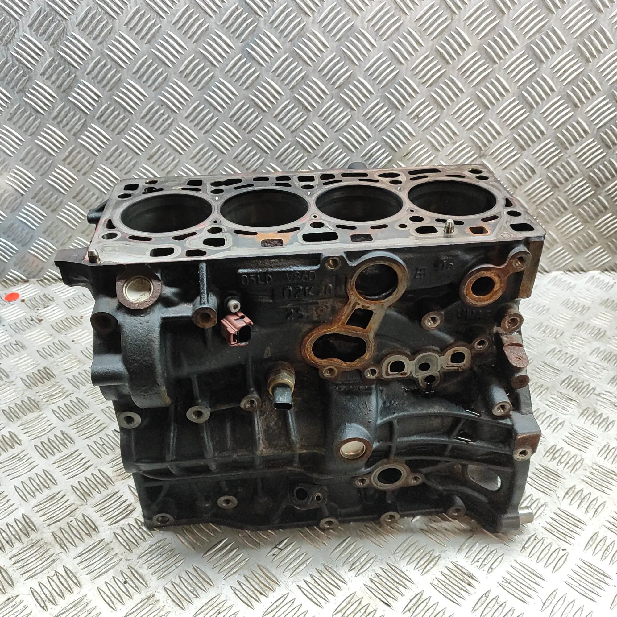 Volkswagen Passat (B8) engine block DTS, 05L100031T Engine Block VW PASSAT (Variant...