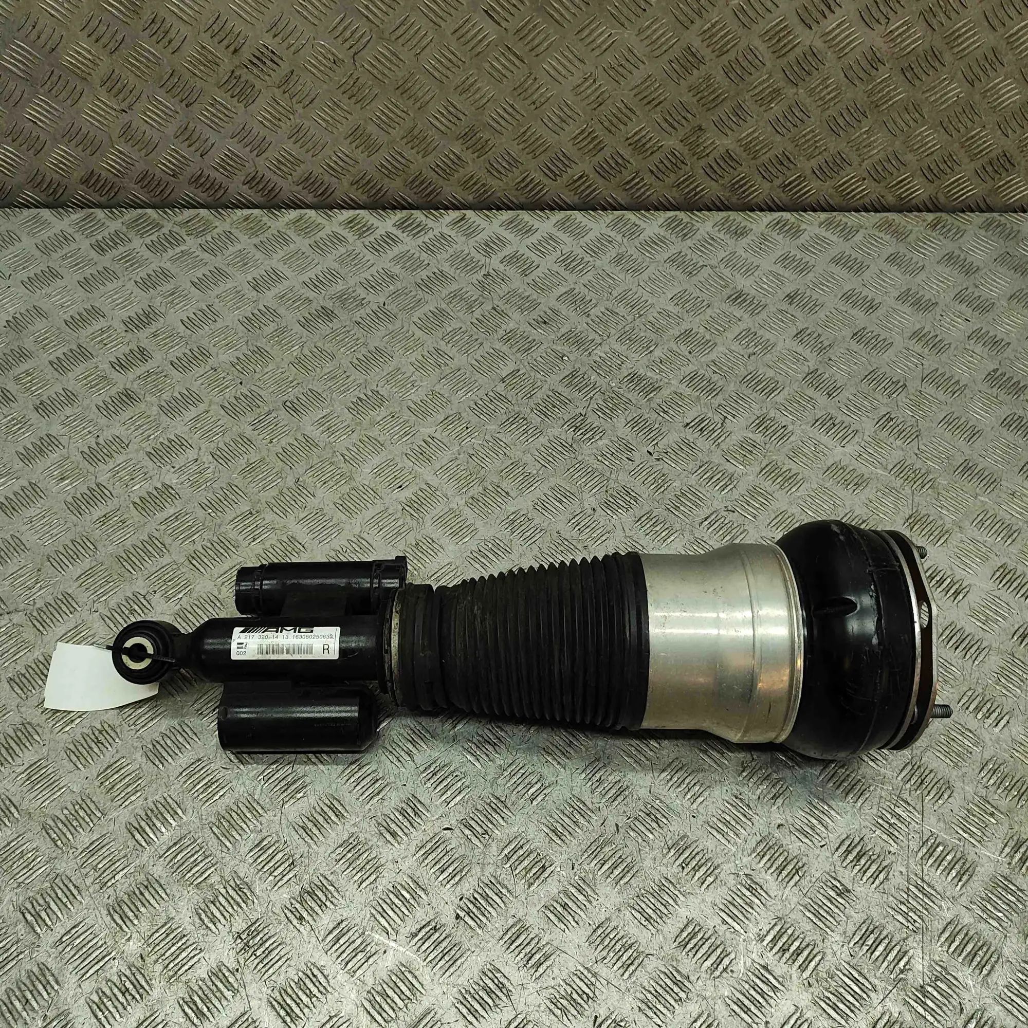 Mercedes-Benz S Coupe (C217) Rear Right Air Shock Absorber A2173201413 Rear Right Air Shock Absorber MERCE...