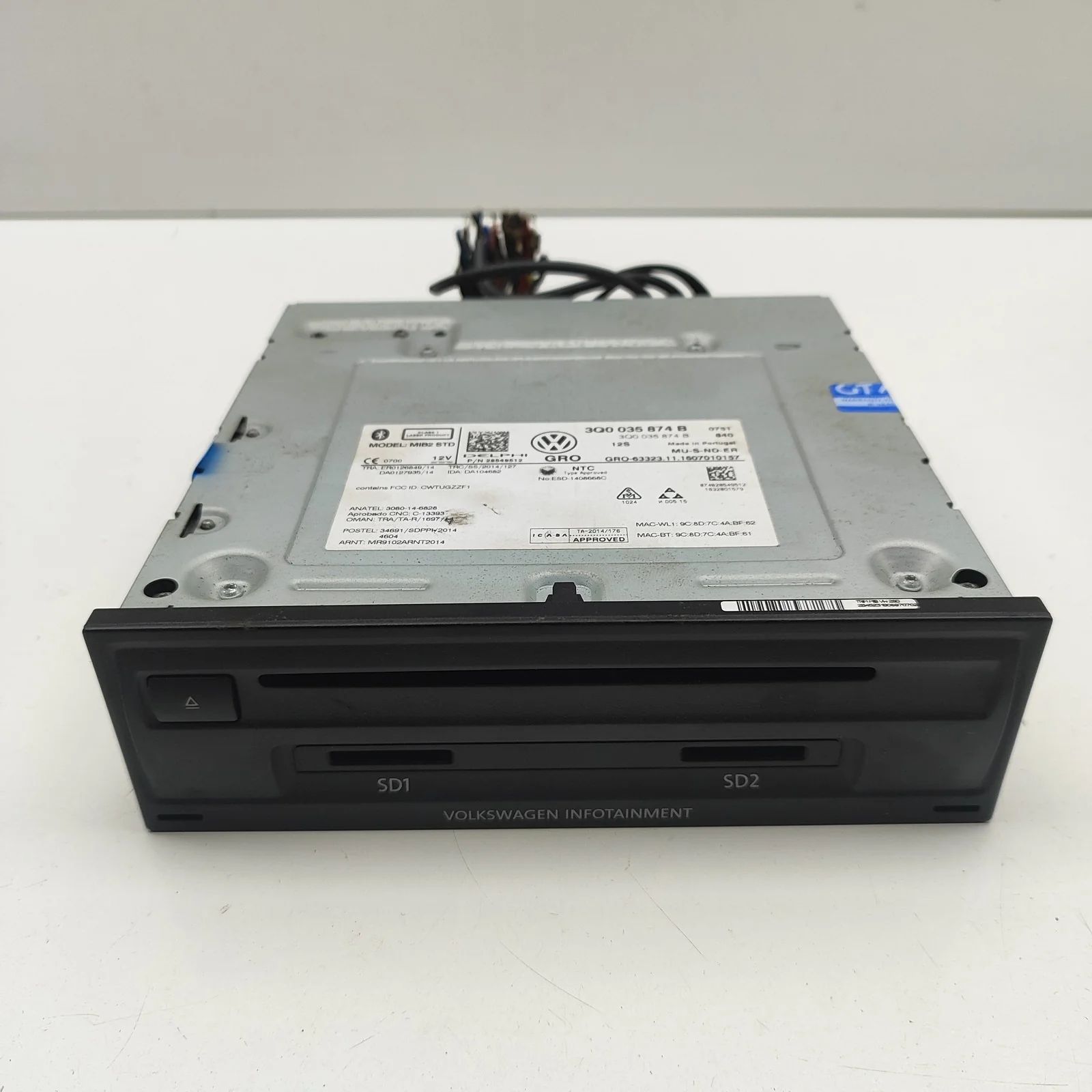Volkswagen Passat (B8) Navigation Control Unit 3Q0035874B Navigation Control Unit VW PASSAT (B...