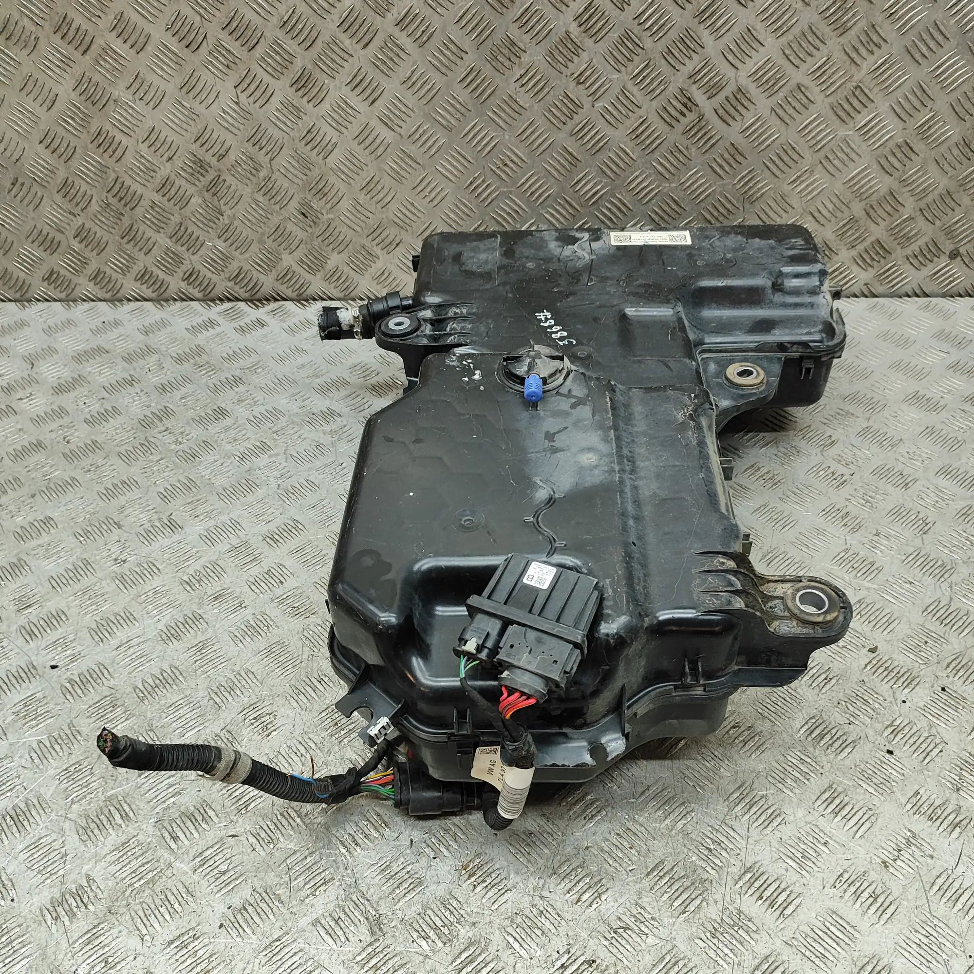 Volkswagen Transporter (T6, Caravelle, Multivan) Adblue бачок 2N0131969A, 0444040024, 7E0131877J AdBlue Tank ...