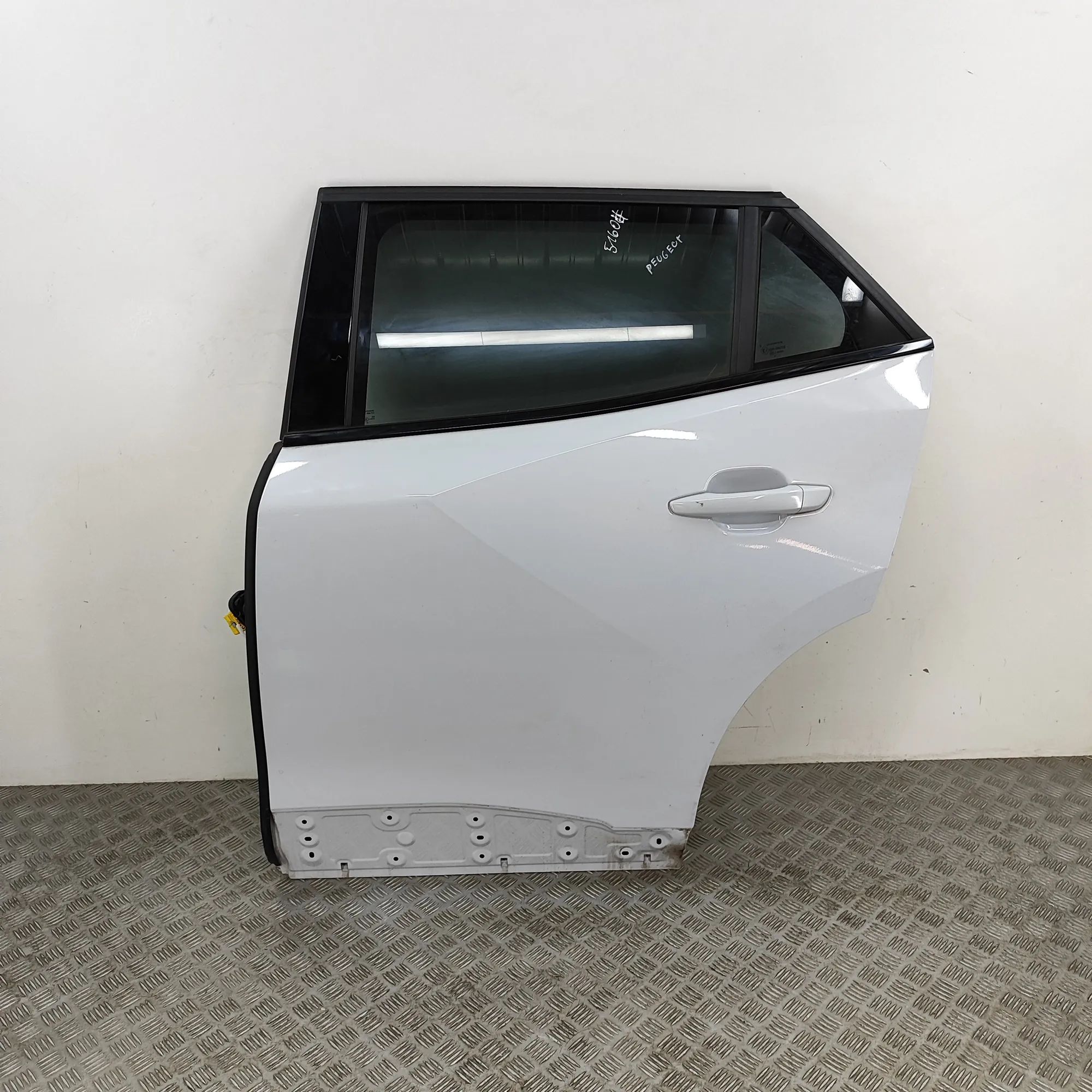 Peugeot 2008 Rear Left Door 9831048680 Rear Left Door PEUGEOT 2008 (II) (20...
