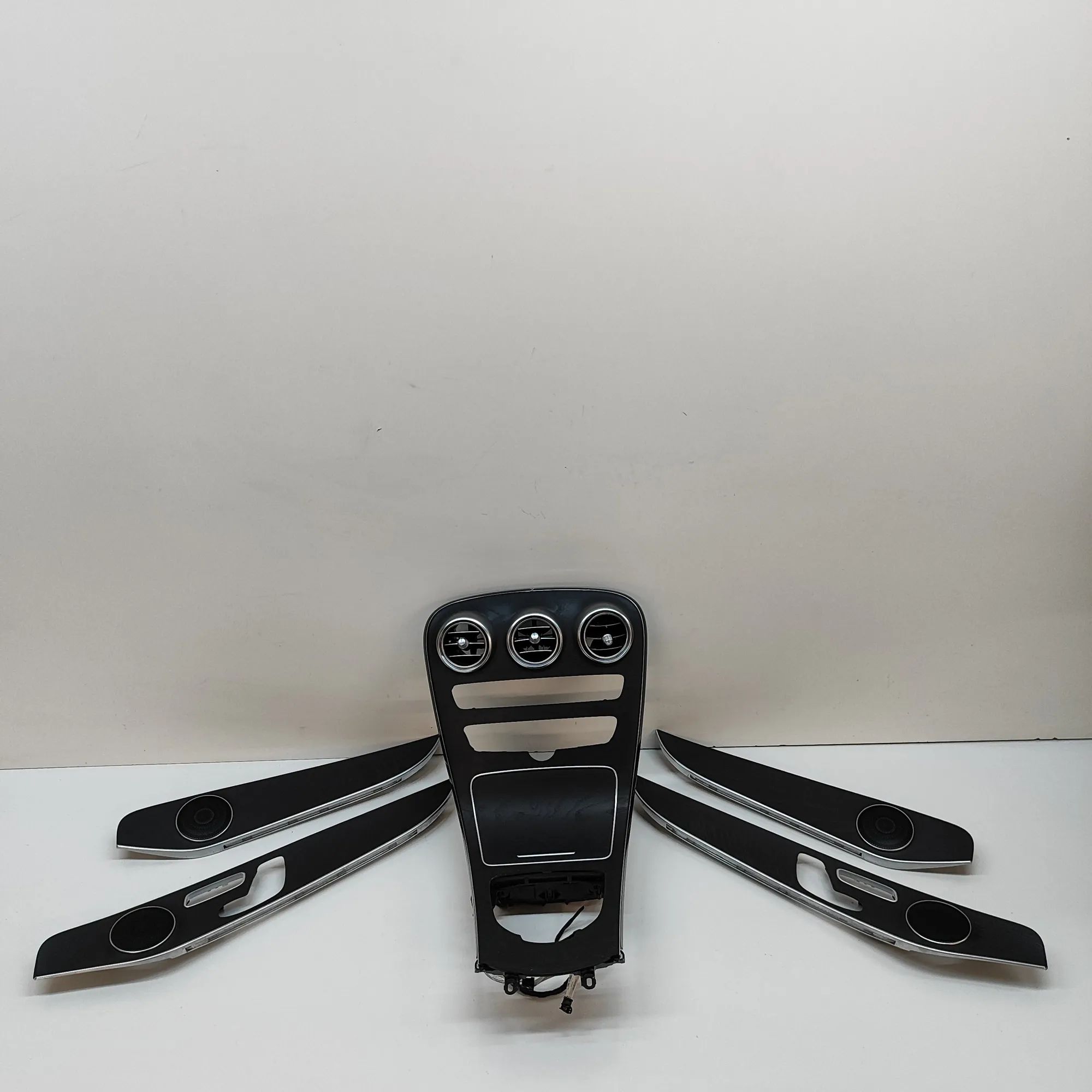 Mercedes-Benz A (W176) Interior Trim Strips Kit A2057307522, A2057202880, A2057307622, A2056801...