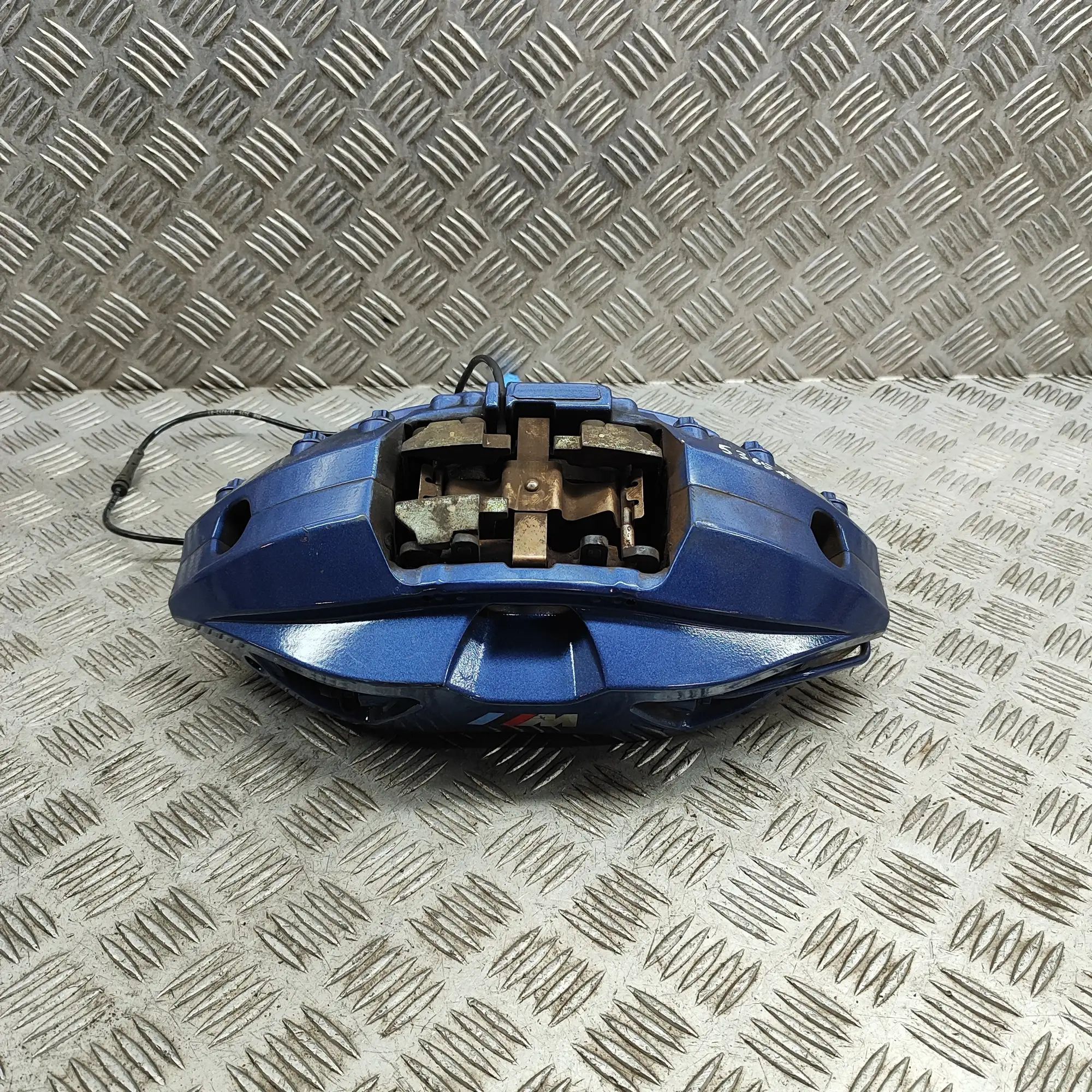 BMW X5 (G05) Front Left Brake Caliper