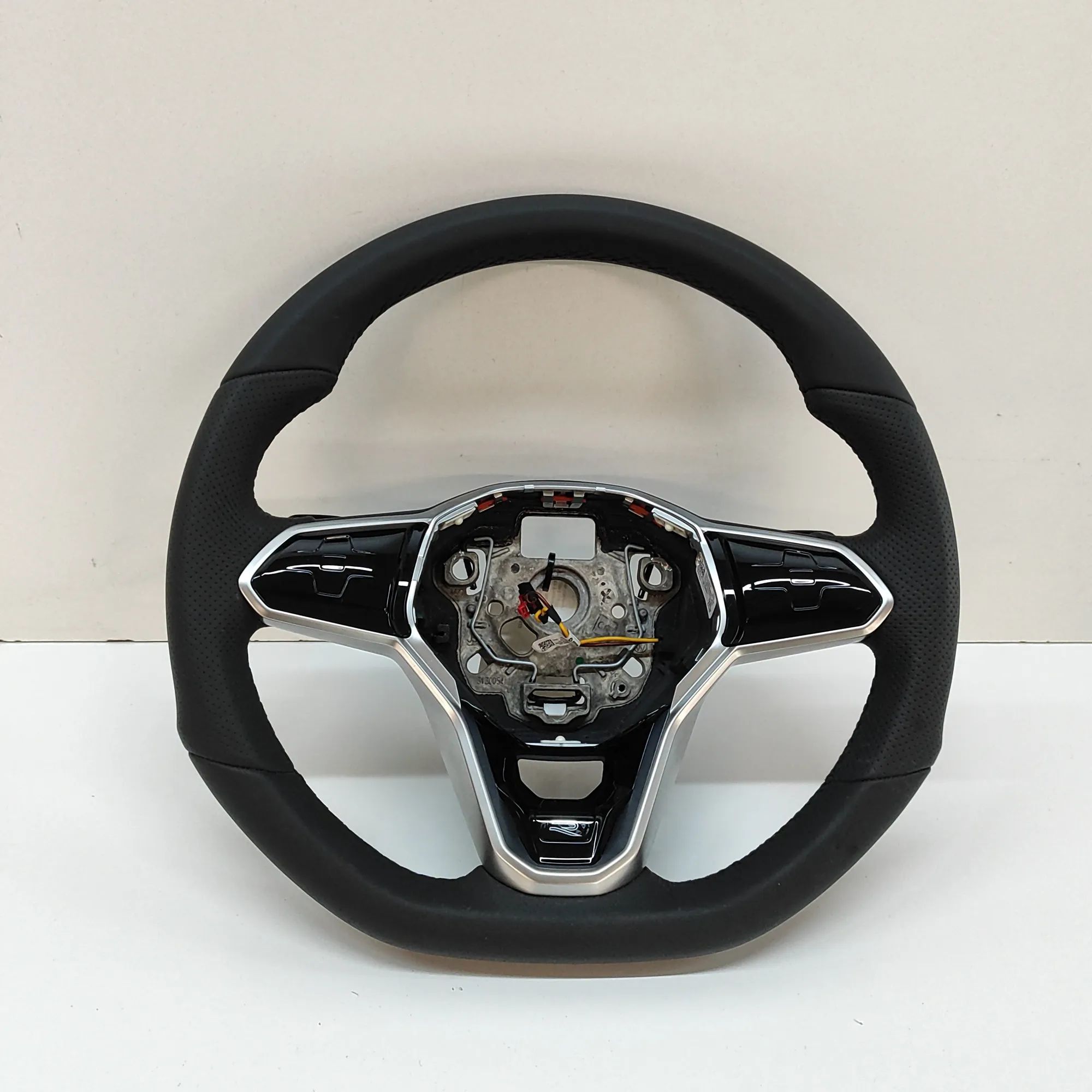 Volkswagen Touareg steering wheel 5H0419089MR Steering Wheel VW TOUAREG (CR7) (20...