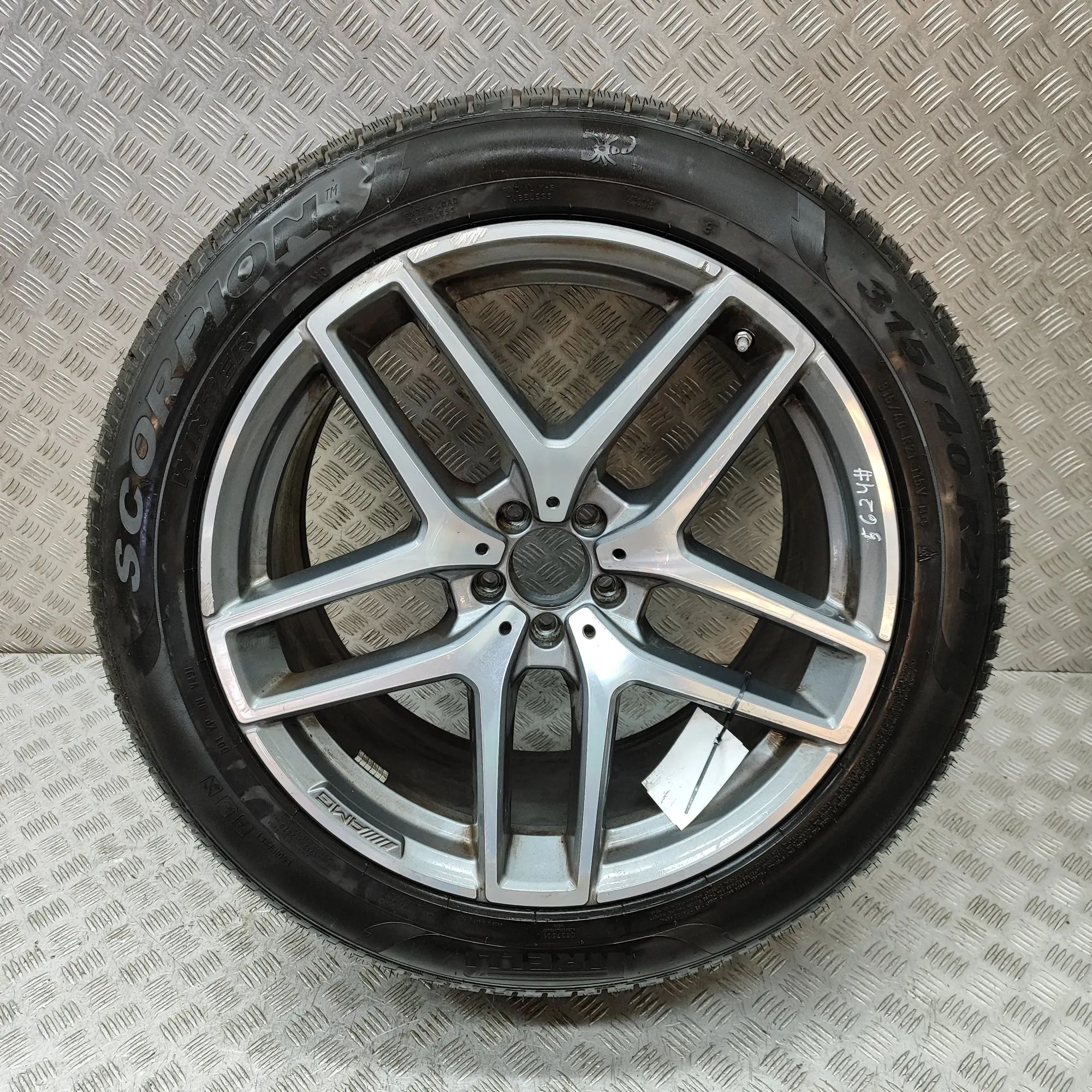 Mercedes-Benz ML / GLE (W166) Alloy Wheel A2924011700 Alloy Wheel MERCEDES-BENZ GLE (Coup...
