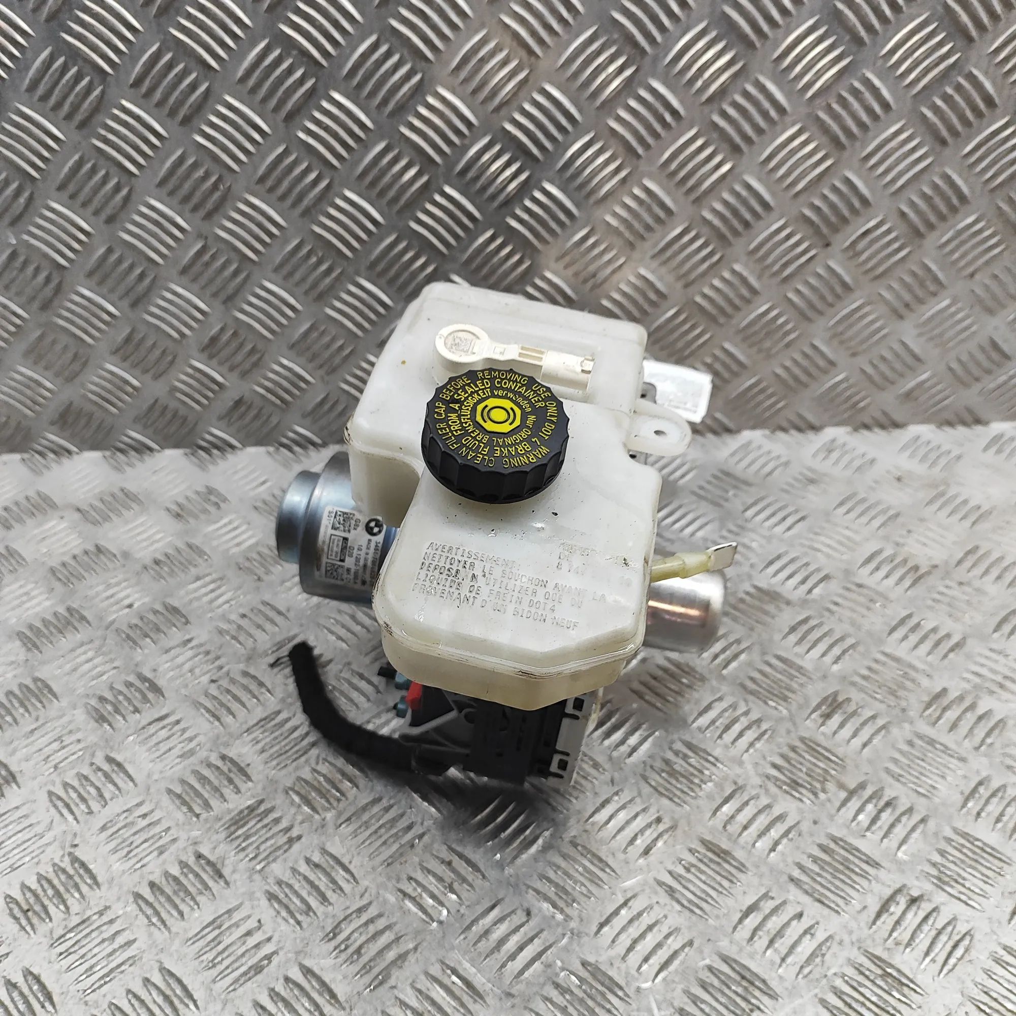 BMW 3 (G20 / G21) Brake Servo Booster 7886828 Brake Servo Booster BMW 3 SERIES (G20, ...