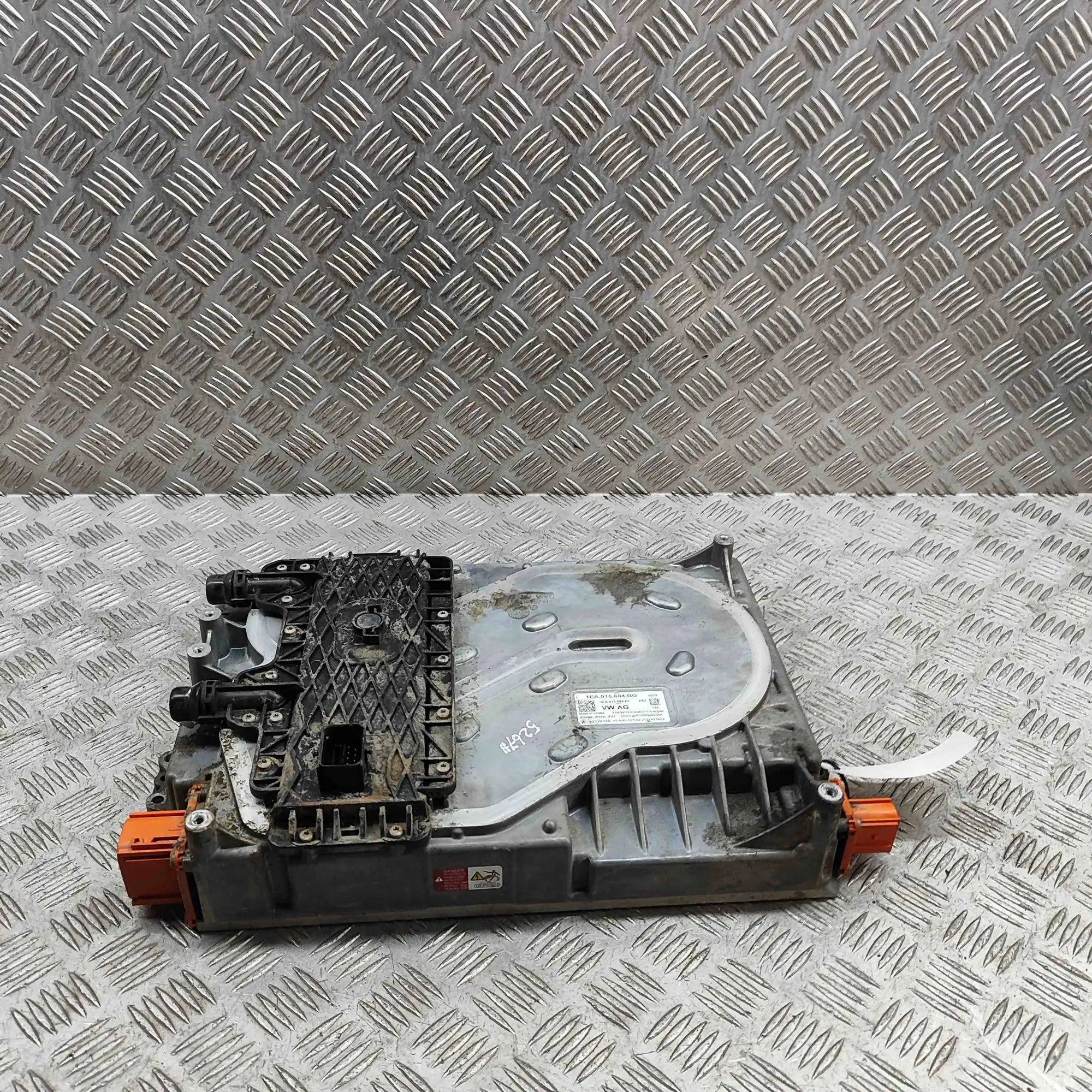 Skoda Enyaq инвертор 1EA915684BF, 1EA915684BG Inverter SKODA ENYAQ (...