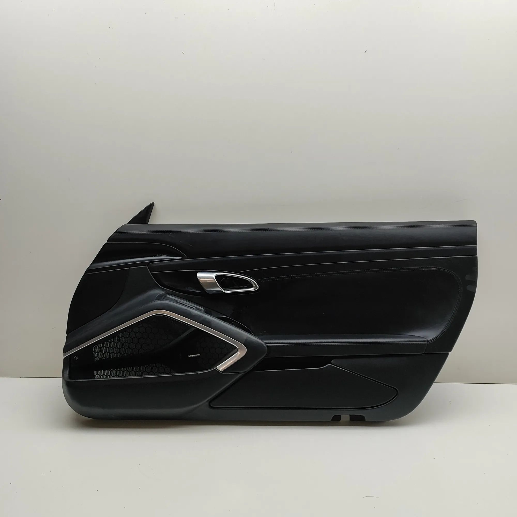 Porsche 911 (991) Front Right Door Panel 99155560204 Front Right Door Panel PORSCHE 911 ...
