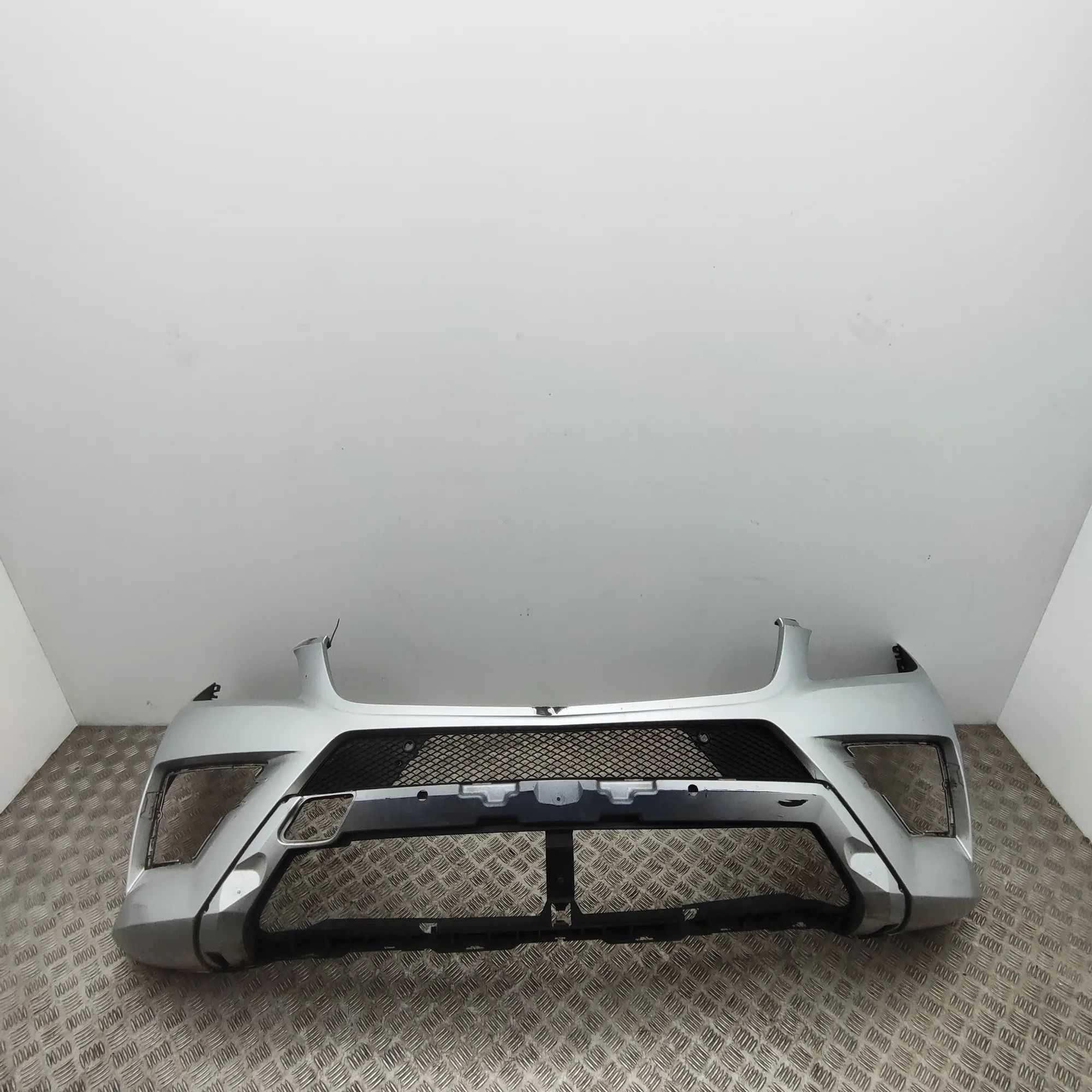 Mercedes-Benz A (W169) front bumper A1668851565 Front Bumper MERCEDES-BENZ M-CLASS ...