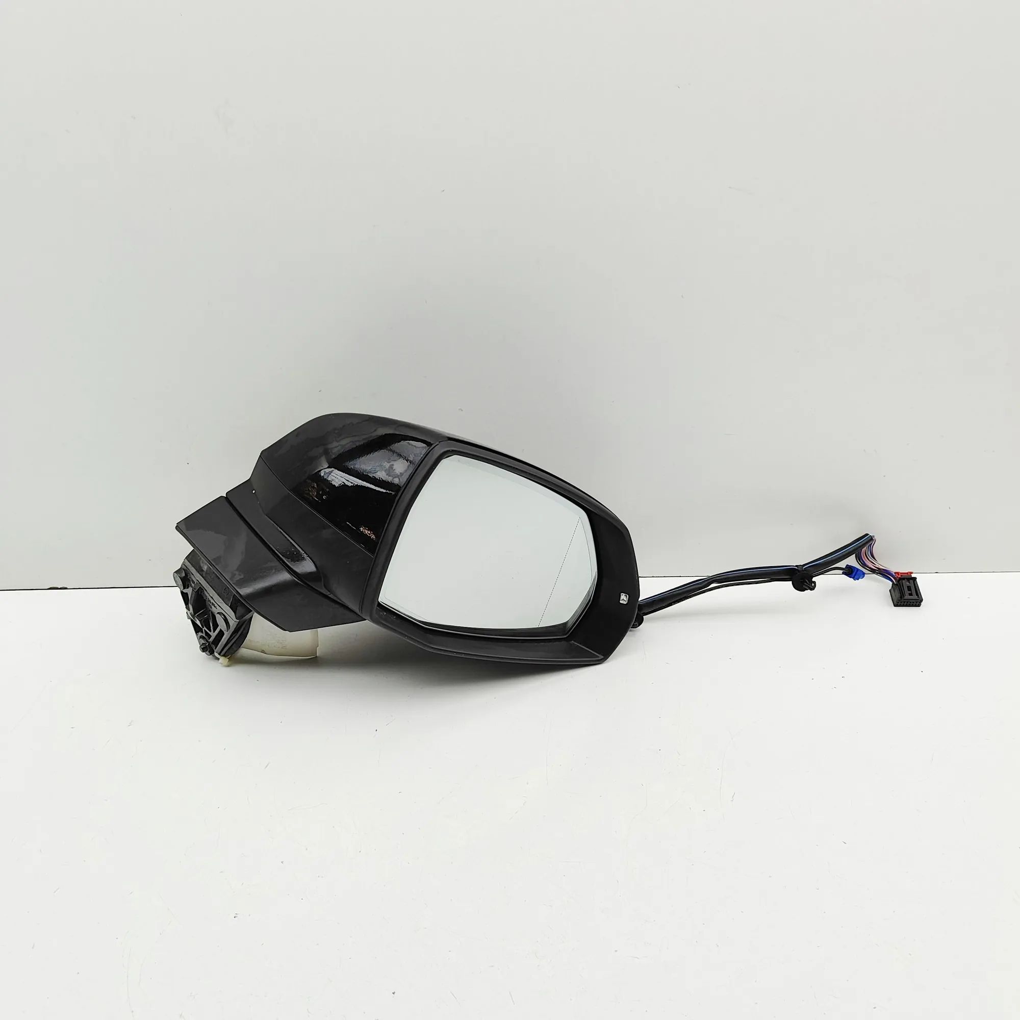Audi Q7 (4M) Right Side Wing Mirror 4M0857536N, 4M0857528, 4M2857410AQ Right Side W...