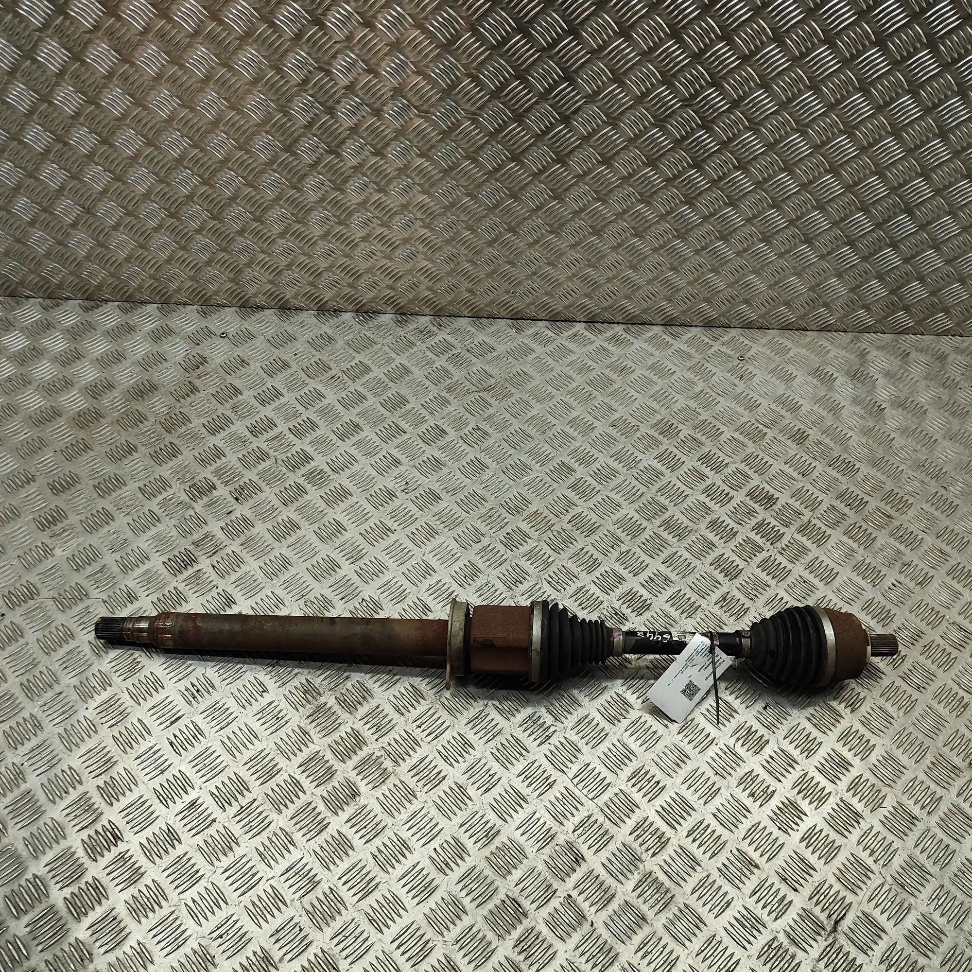 Volvo XC40 / EX40 Front Right Driveshaft 31460279, P31460279 Front Right Driveshaft VOLV...
