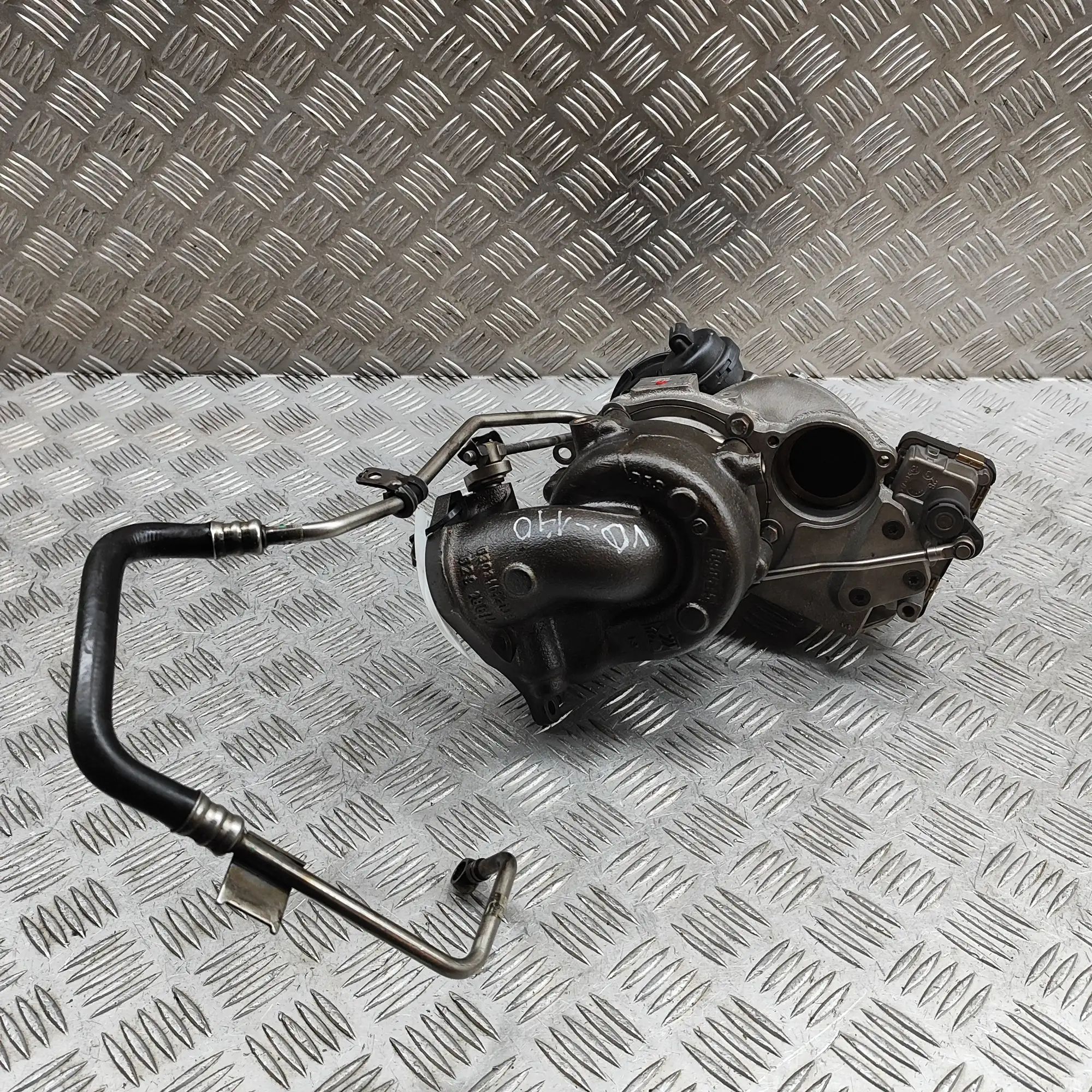 BMW 5 (F10 / F11) Turbocharger 8506396, 8516124 Turbocharger BMW 5 SERIES (F10...