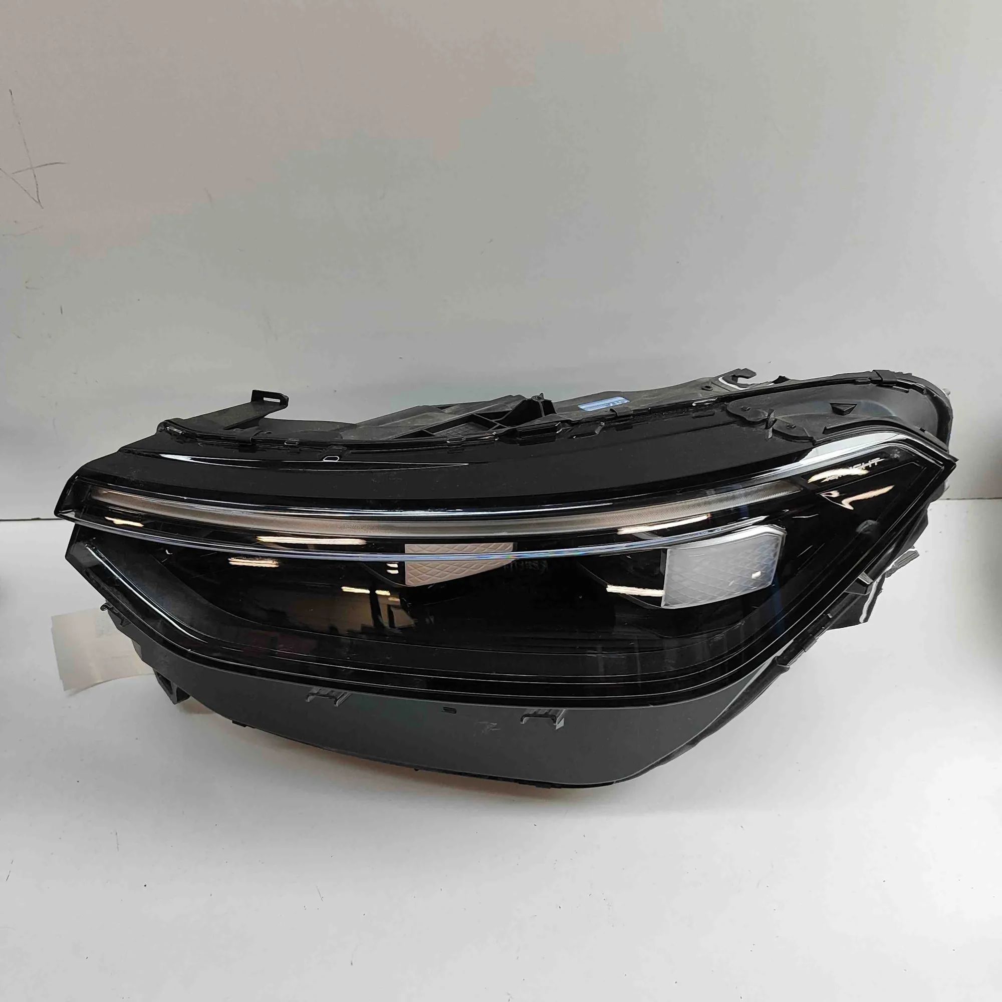 Volkswagen Tayron Front Left Headlight 0301138233, 57L941059 Front Left Headlight VW T...