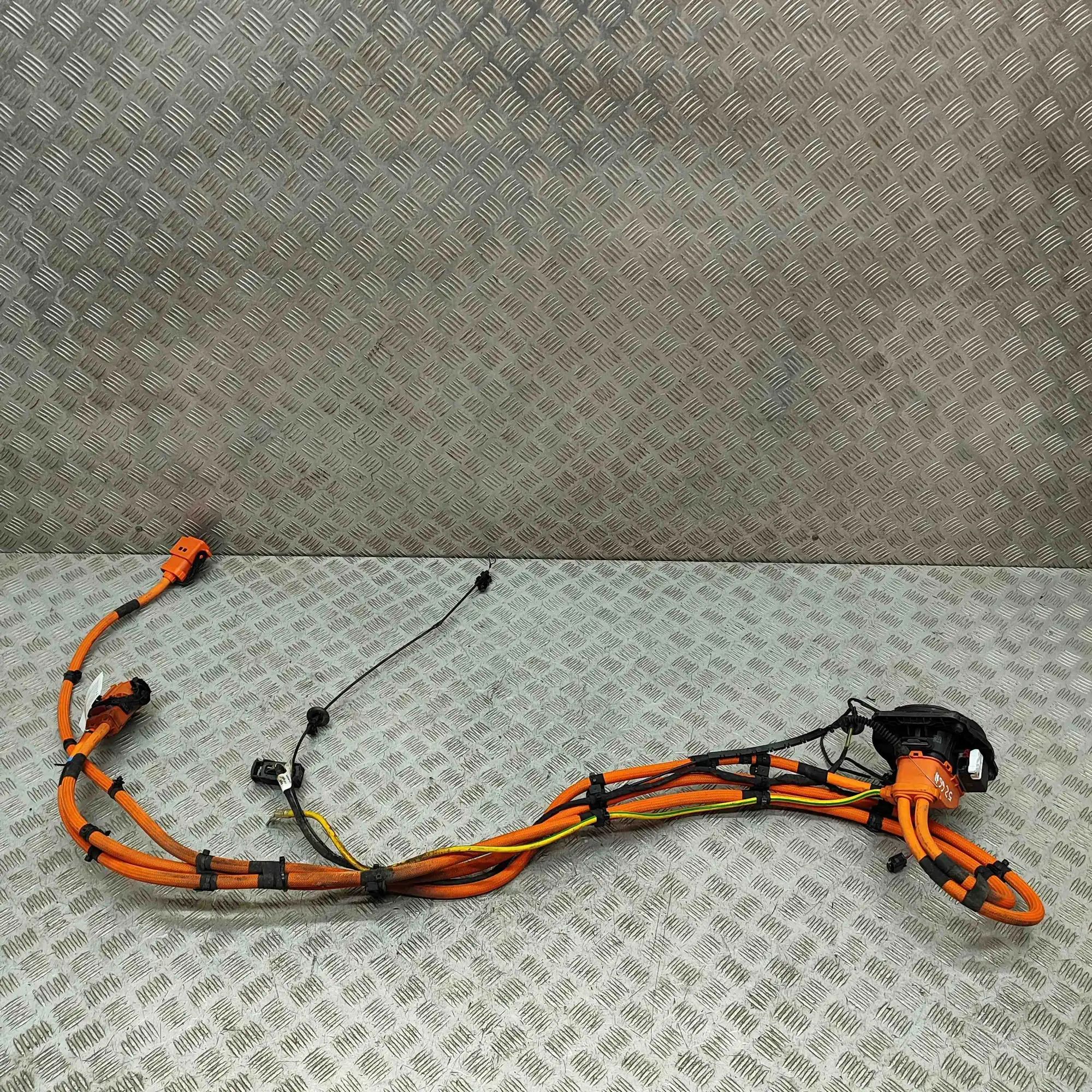 Mercedes-Benz GLB / EQB (X247) Battery Charging Cable A2435407213 Battery Charging Cable MERCEDES-BEN...