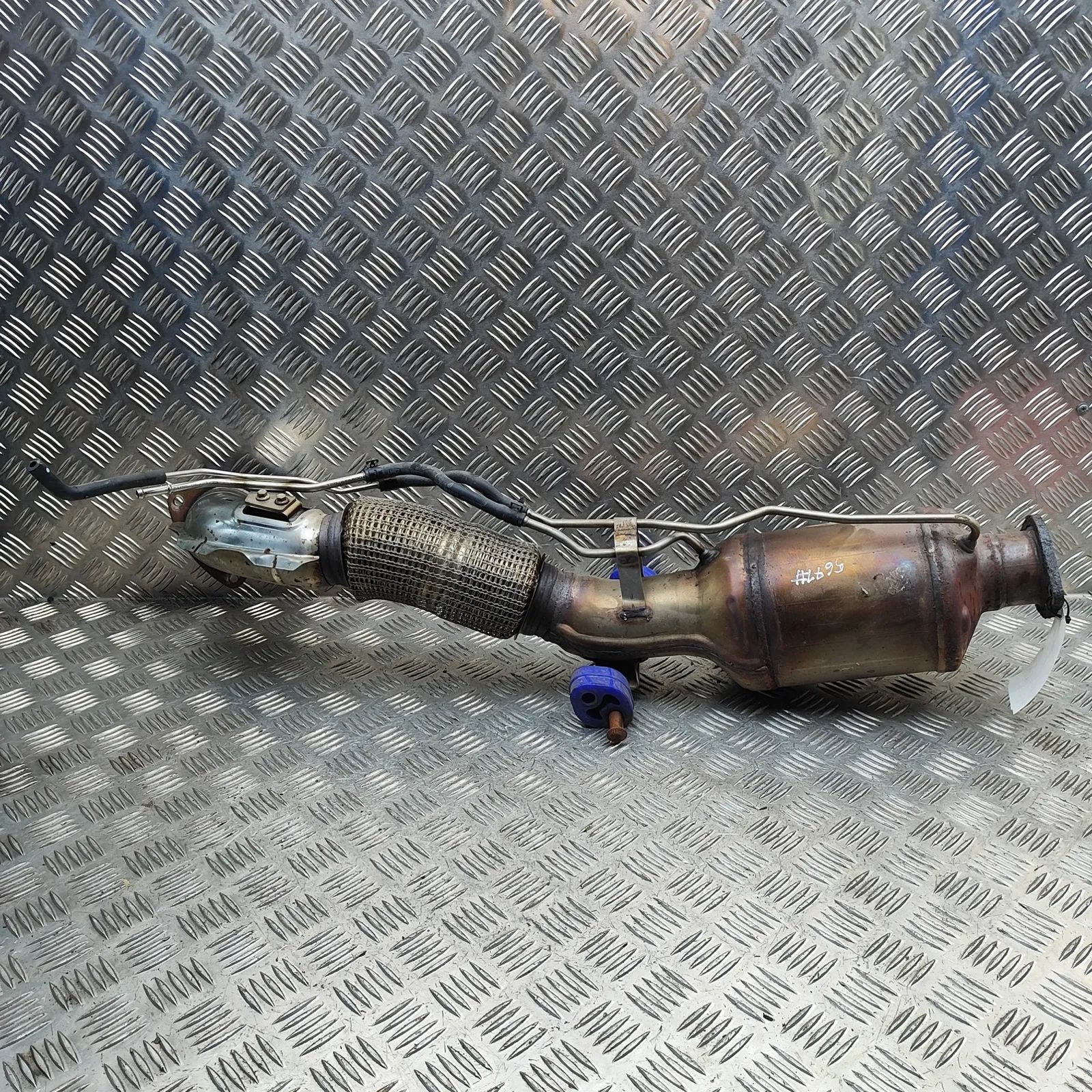 Volvo XC40 / EX40 Catalyst Converter 32264101 Catalyst Converter VOLVO XC40 (536) (2...