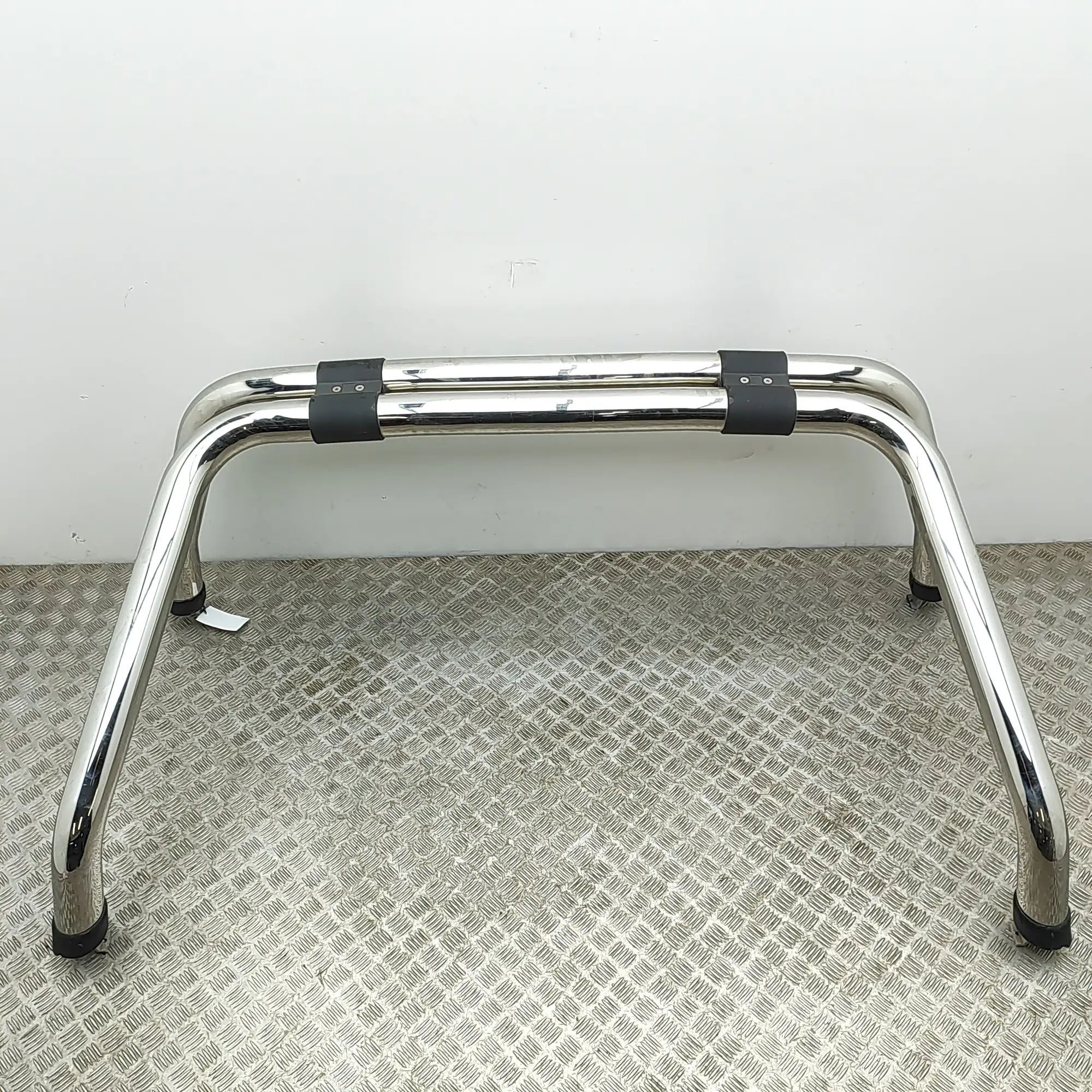 Volkswagen Amarok Convertible roof roll over bar 2H5071000A Convertible roof roll over bar VW AM...