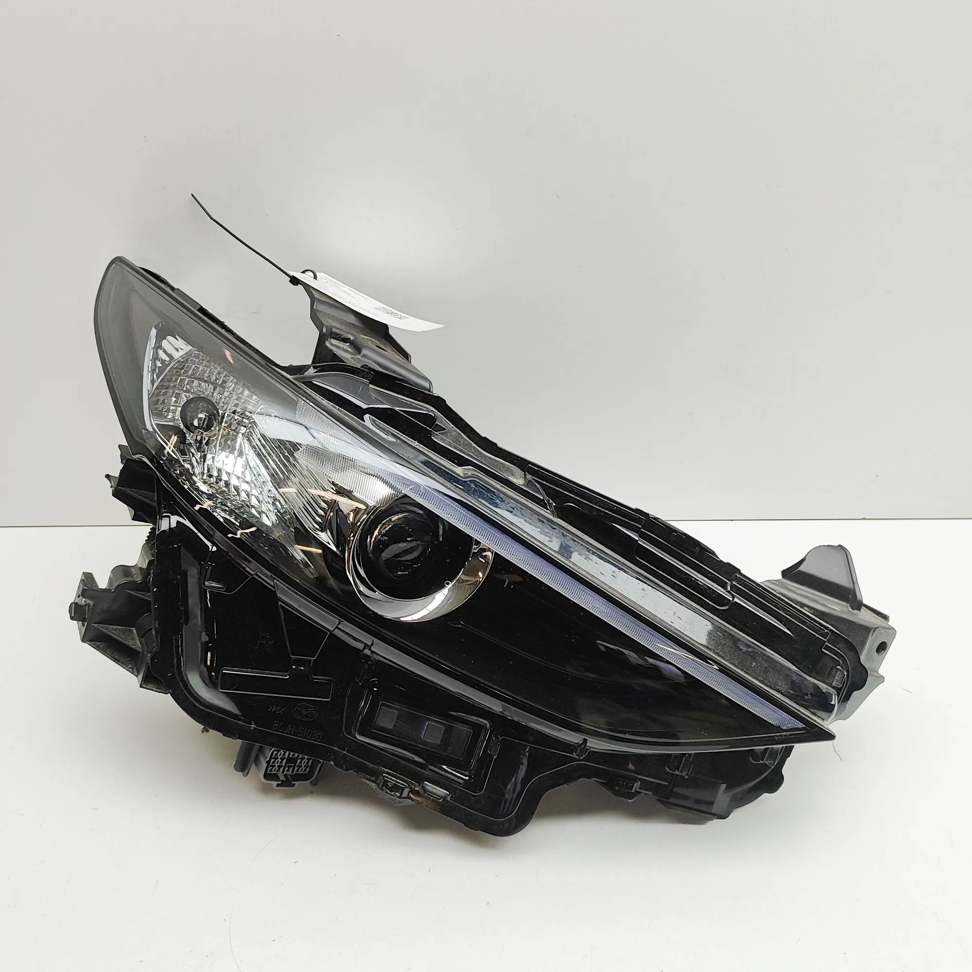 Mazda 3 (BP) Front Right Headlight BCJH-51-030 Front Right Headlight MAZDA 3 (Hatc...