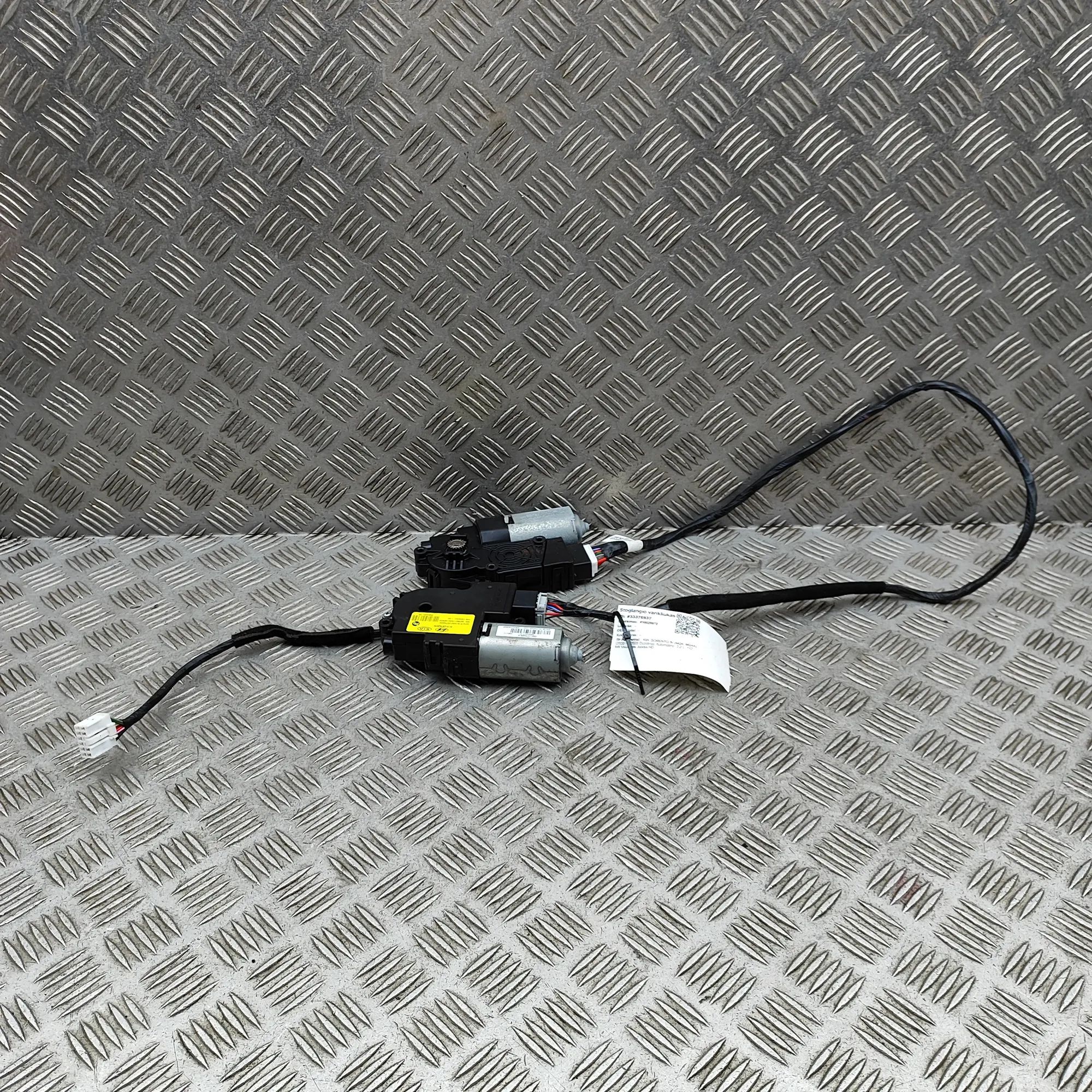 Kia Sorento Sunroof Motor 81680-P2500, 81685-P2500, 81679-P2000 Sunroof M...