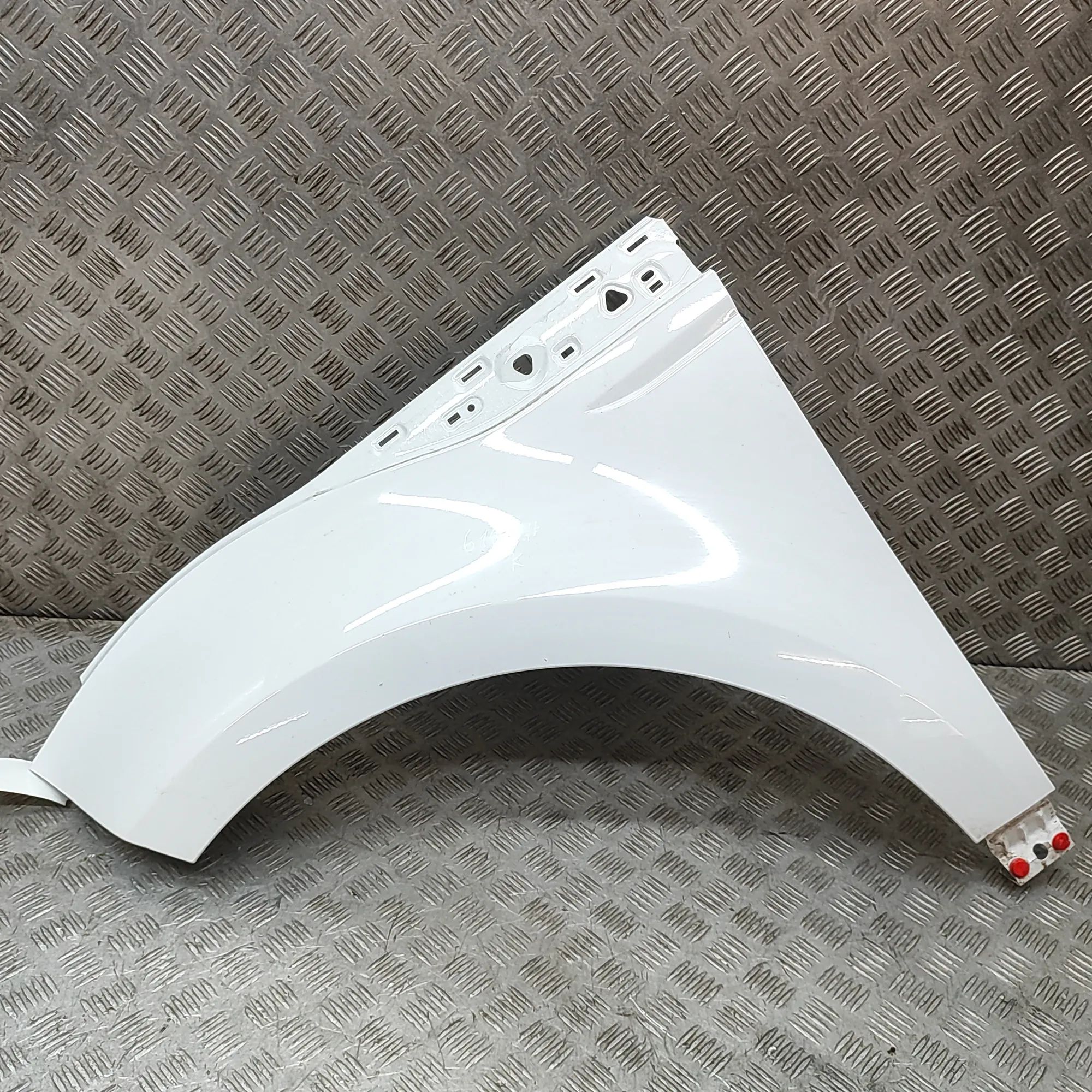 Land Rover Range Rover Evoque Front Left Fender K8D2-16016-AC Front Left Fender LAND ROVER RANG...