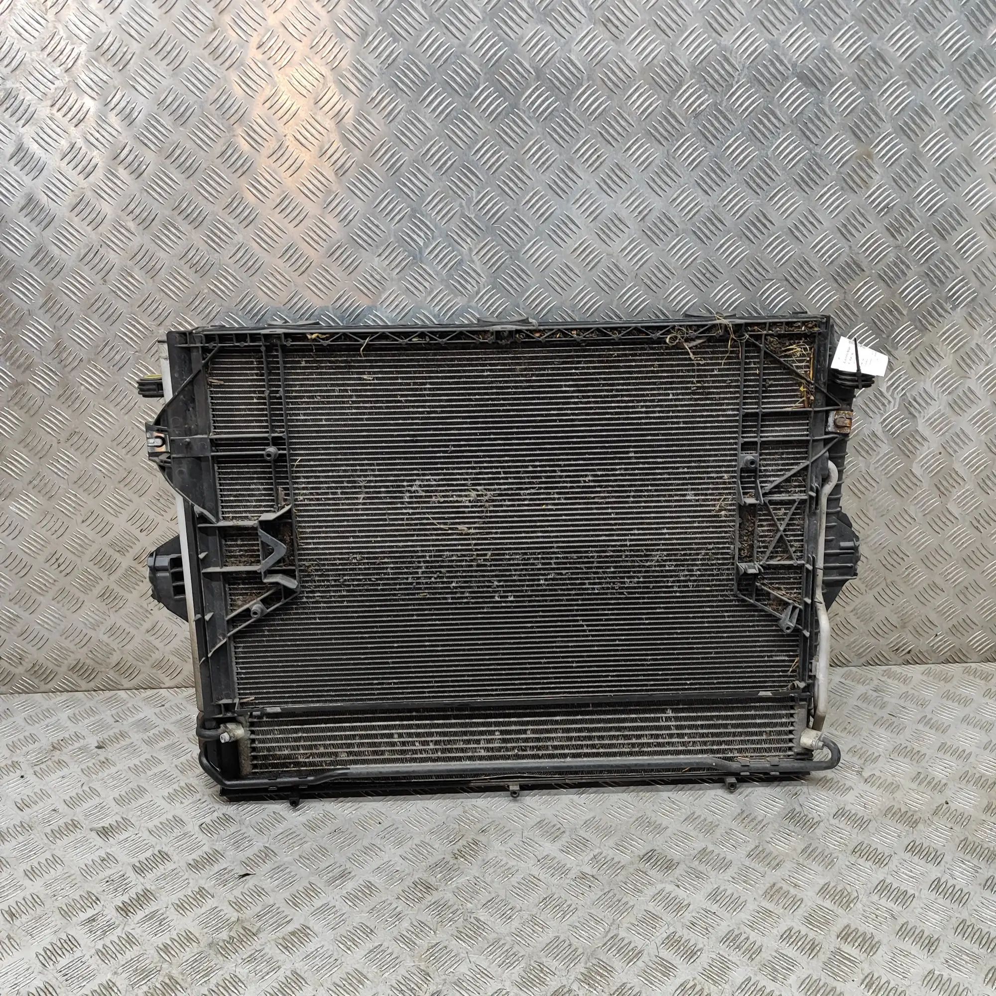 Volkswagen Touareg Cooling Radiator Pack 7P0121203K, 7P6121201K, 7P0121253A, 7P0820411B,...