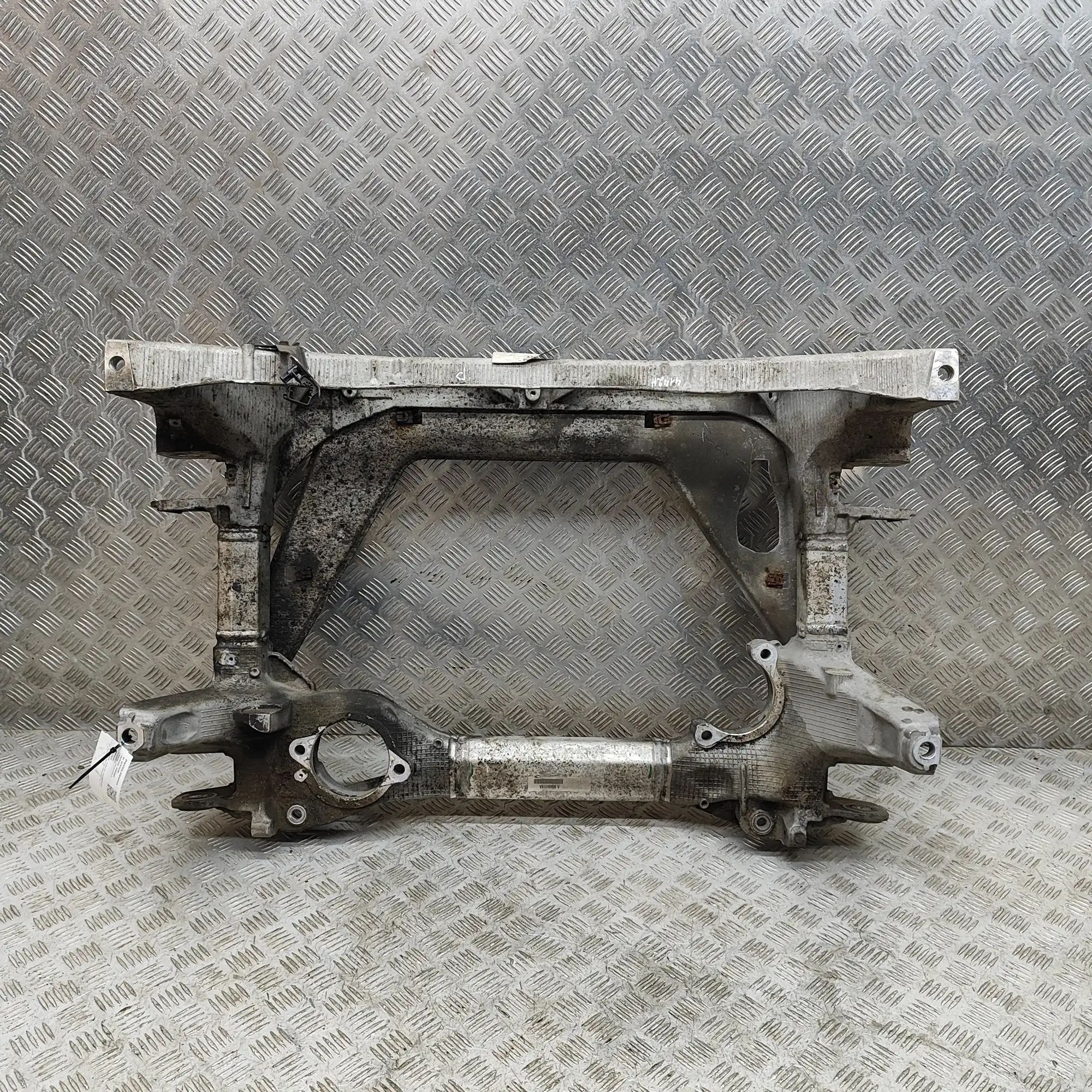 Porsche Panamera Front subframe 970.341.111.05, 97034111105 Front Subframe PORS...