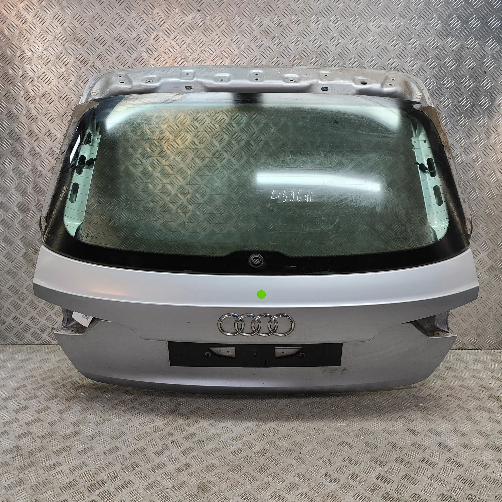 Audi A4 (B8) Tailgate Bootlid 8W9827025 Tailgate Bootlid AUDI A4 (Avant 8W5, ...