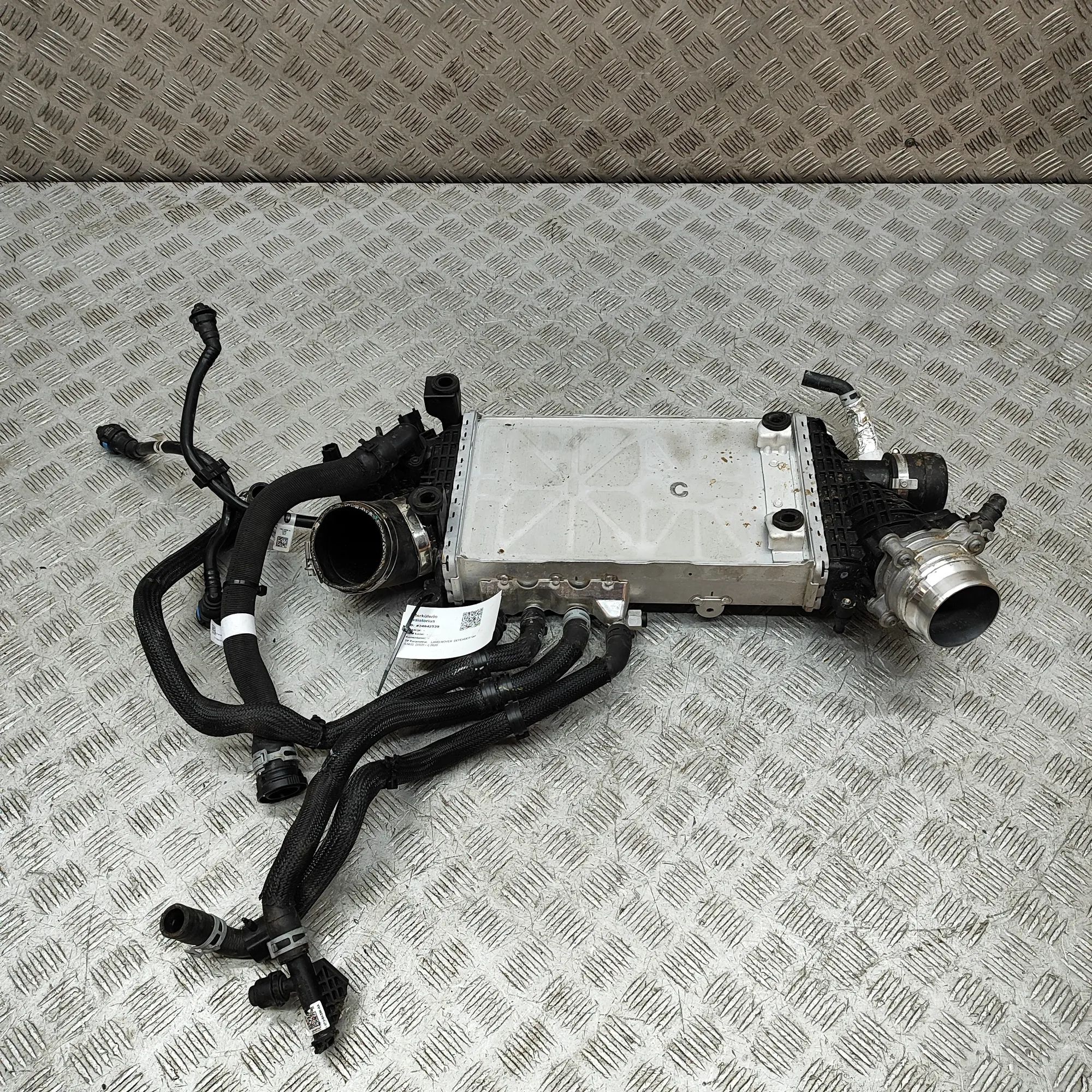 Land Rover Defender Intercooler radiator K6D36K775BE Intercooler Radiator LAND ROVER DEF...