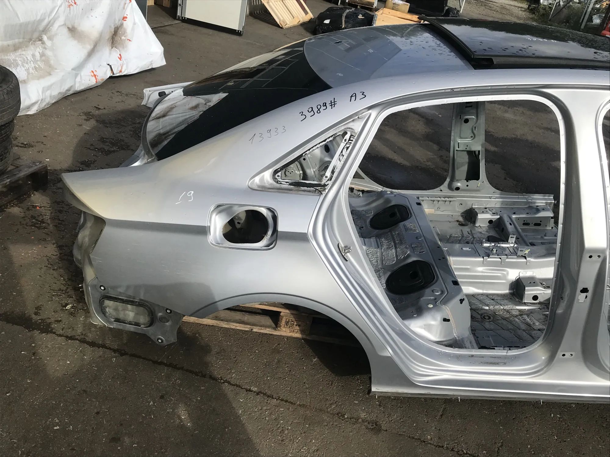 Audi A3 (8V) Rear Right Quarter Panel Rear Right Quarter Panel AUDI A3 (Limousine 8VS...
