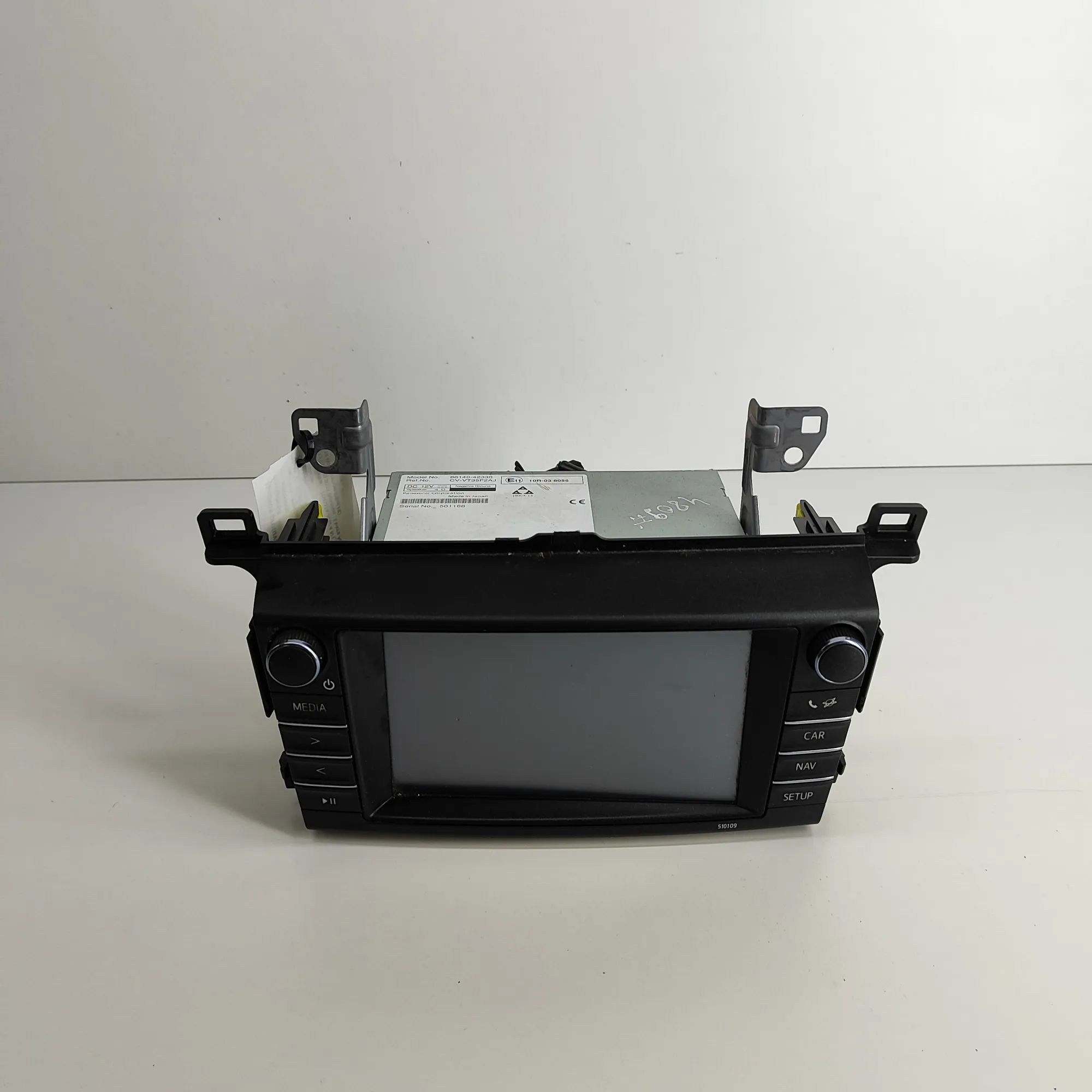 Toyota RAV4 (XA40) Music Navi CD Radio Player Head Unit 86140-42330 Music Navi CD Radio Player Head Uni...