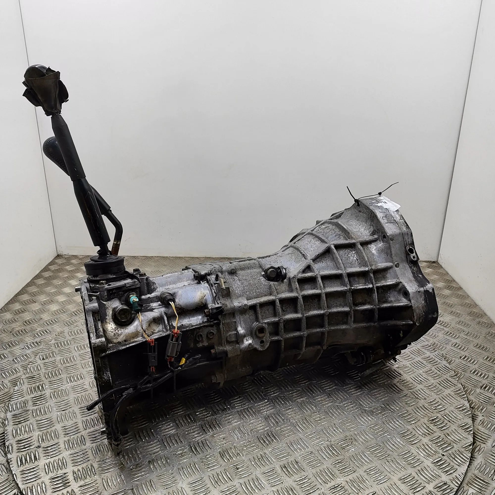 Nissan Navara (D40) Gearbox 32000-VK511, 32000VK511 Gearbox NISSAN NAVARA (...