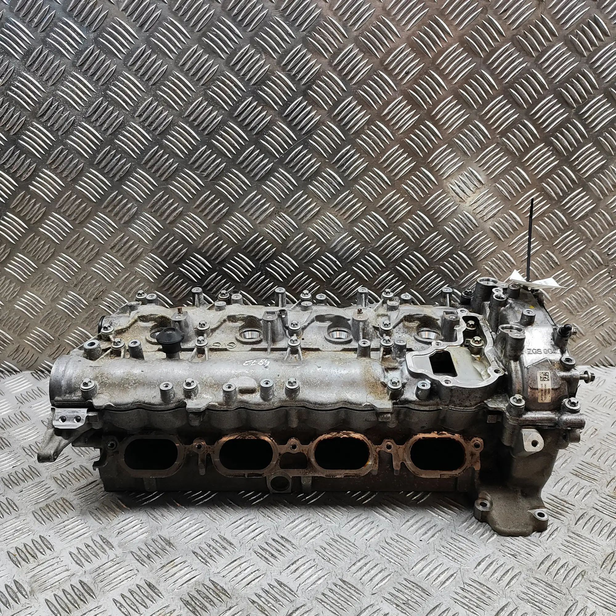 Mercedes-Benz CLS (C218) Engine Cylinder Head A2780107420, A2780161205 Engine Cylinder Head M...
