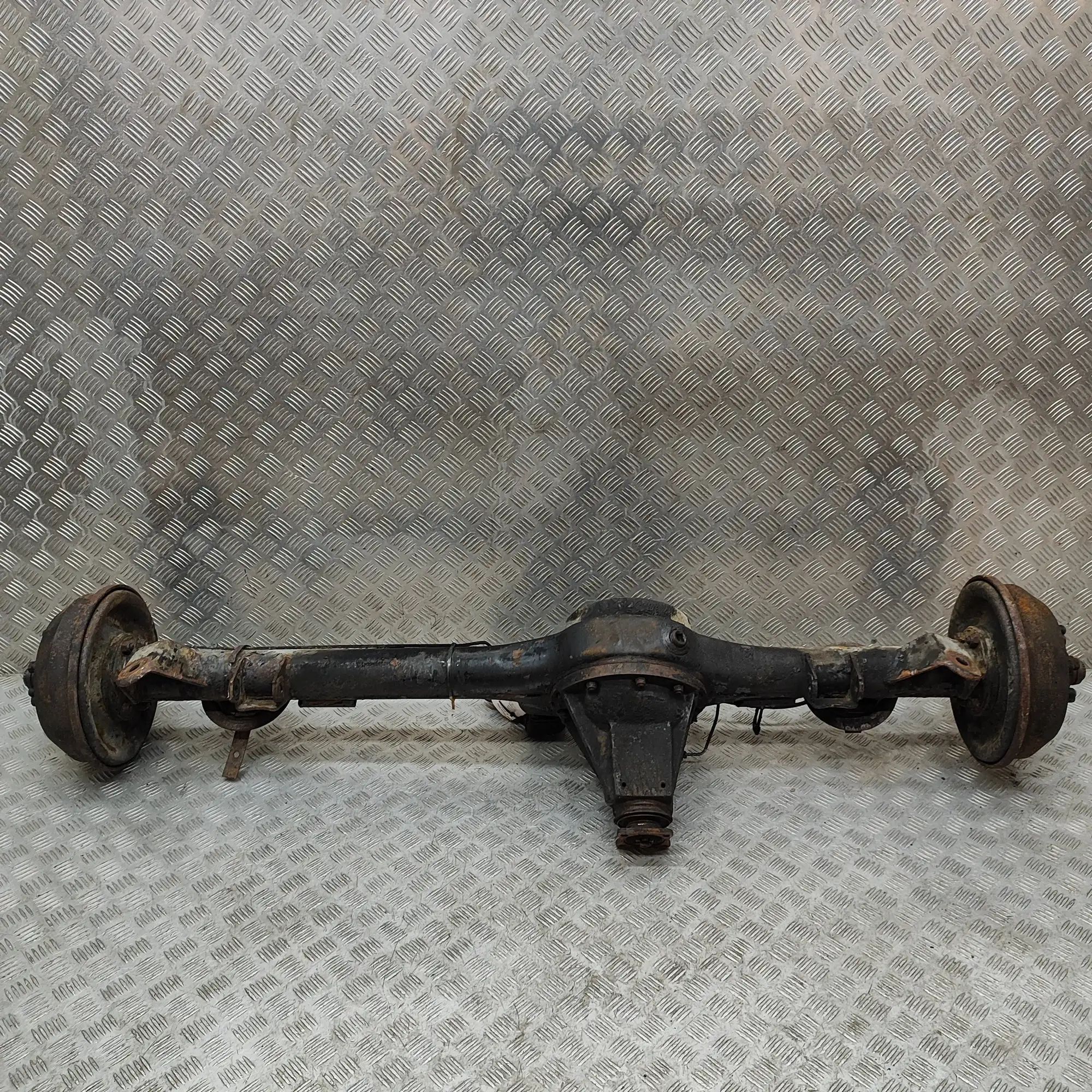 Land Rover Defender Rear Axle FRC8787 Rear Axle LAND ROVER DEFENDER (L315) (1...