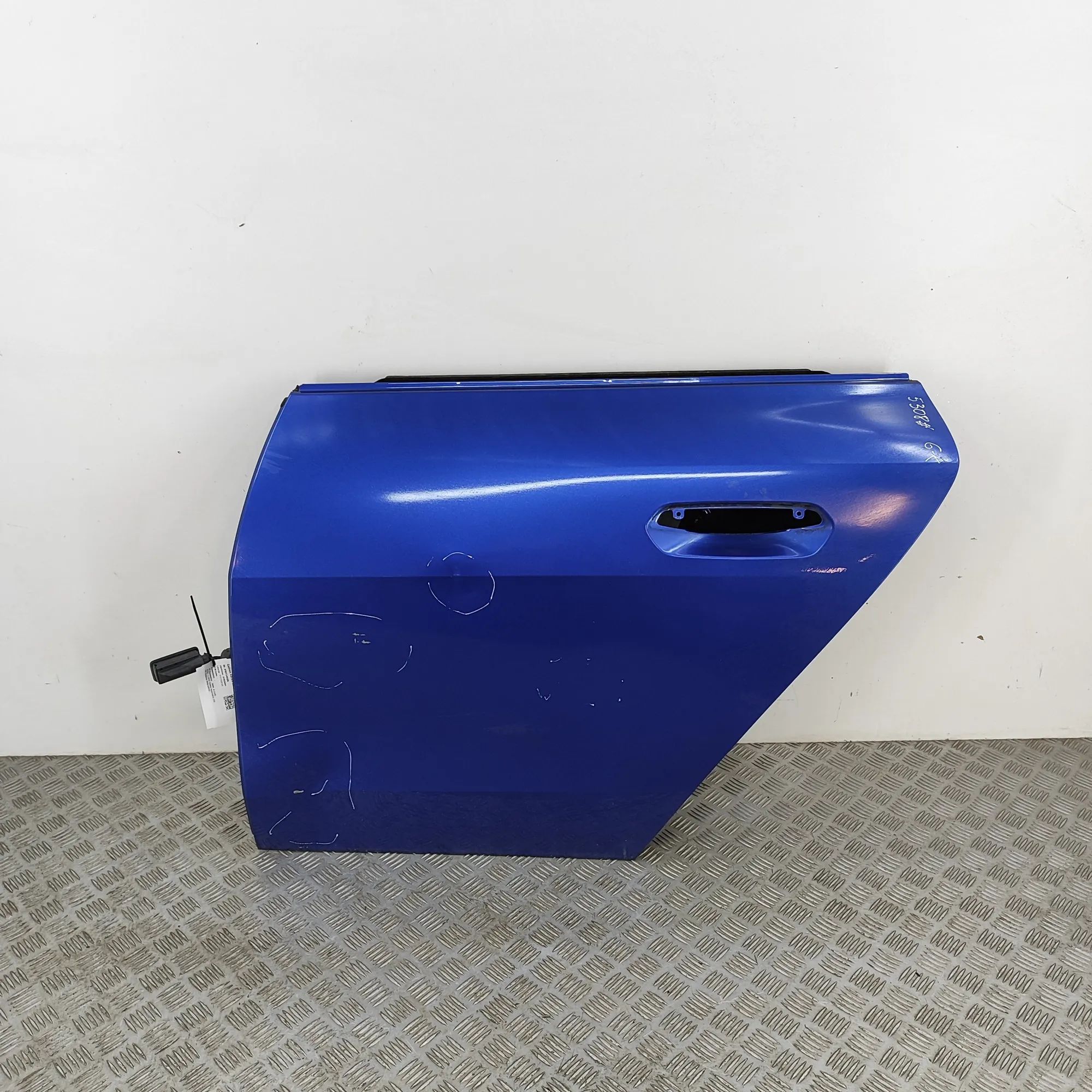 BMW i4 (G26) Rear Left Door 9625099 Rear Left Door BMW I4 (G26) (2022-...)
...