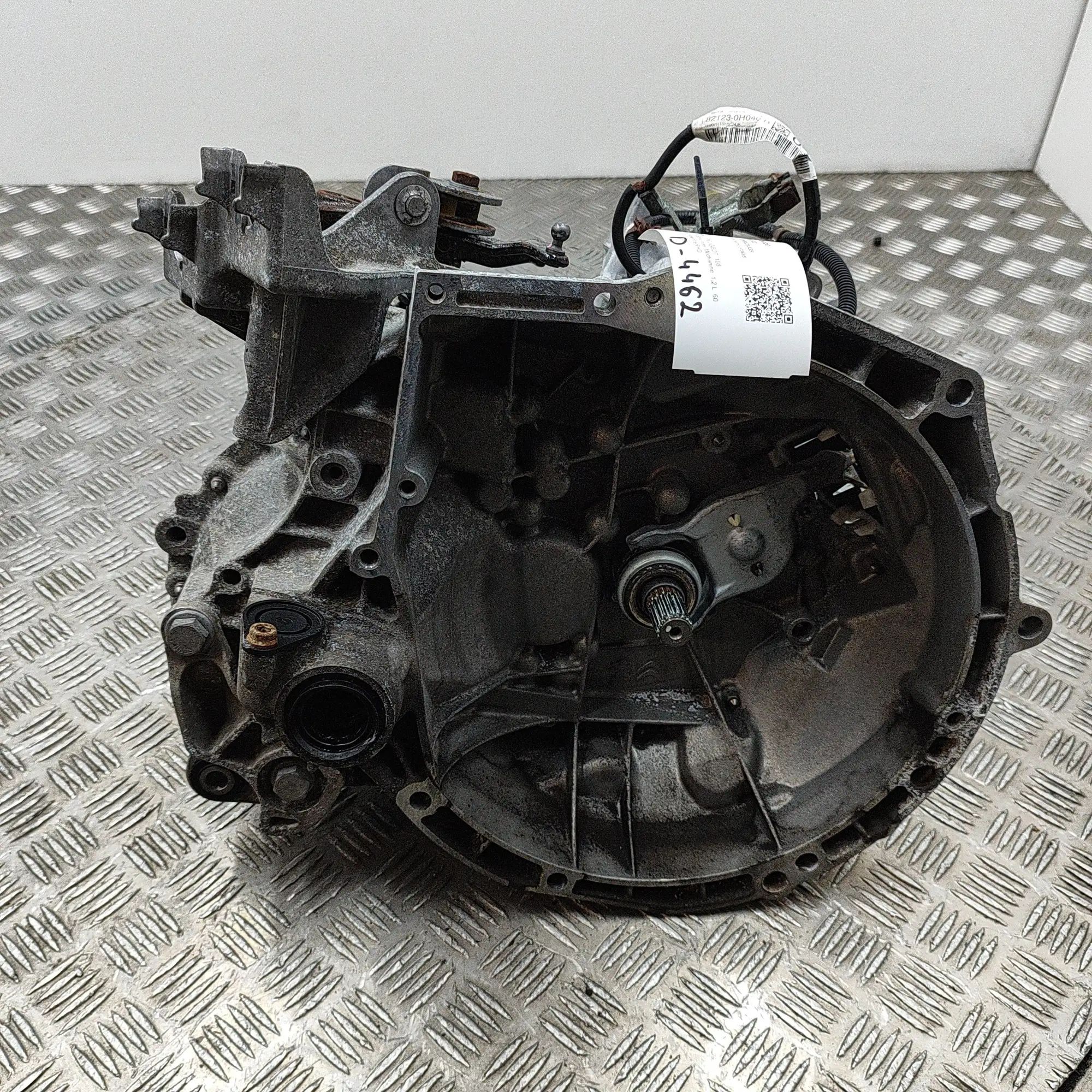 Peugeot 108 Gearbox 9803846380 Gearbox PEUGEOT 108 (2014-...)

Part...