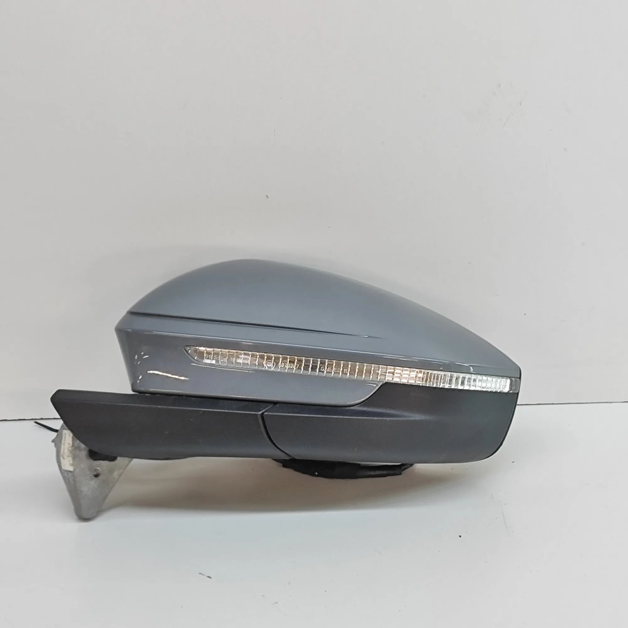 Audi Q4 e-tron Left Side Wing Mirror 89C857409B Left Side Wing Mirror AUDI Q4 (SUV F...