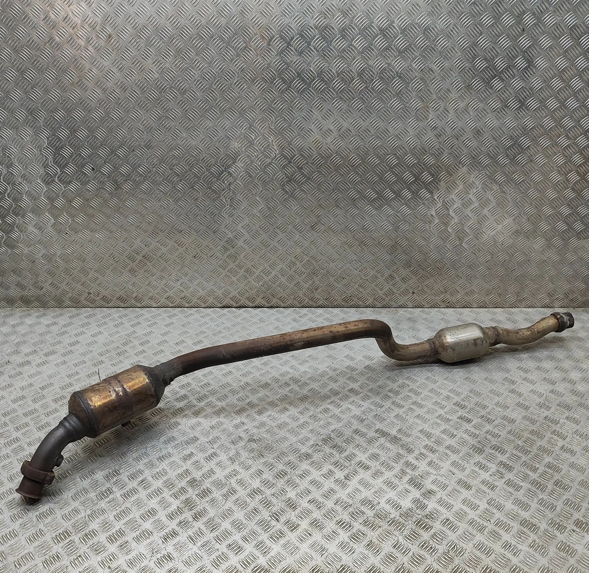 Mercedes-Benz A (W176) Catalyst Converter A2124908236, A2124910101 Catalyst Converter MER...