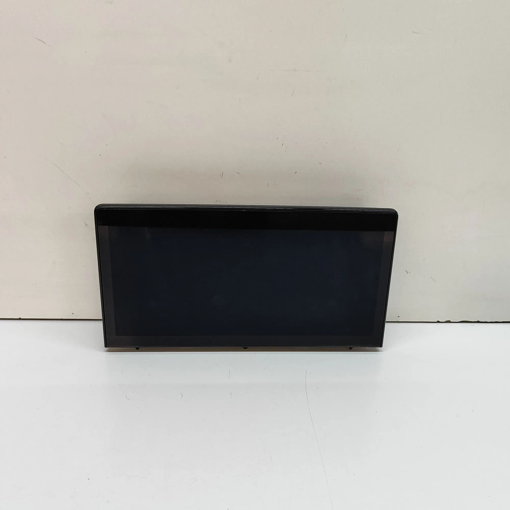 Ford Kuga Navigation Screen Display PV4B-18B955-LE Navigation Screen Display FORD K...