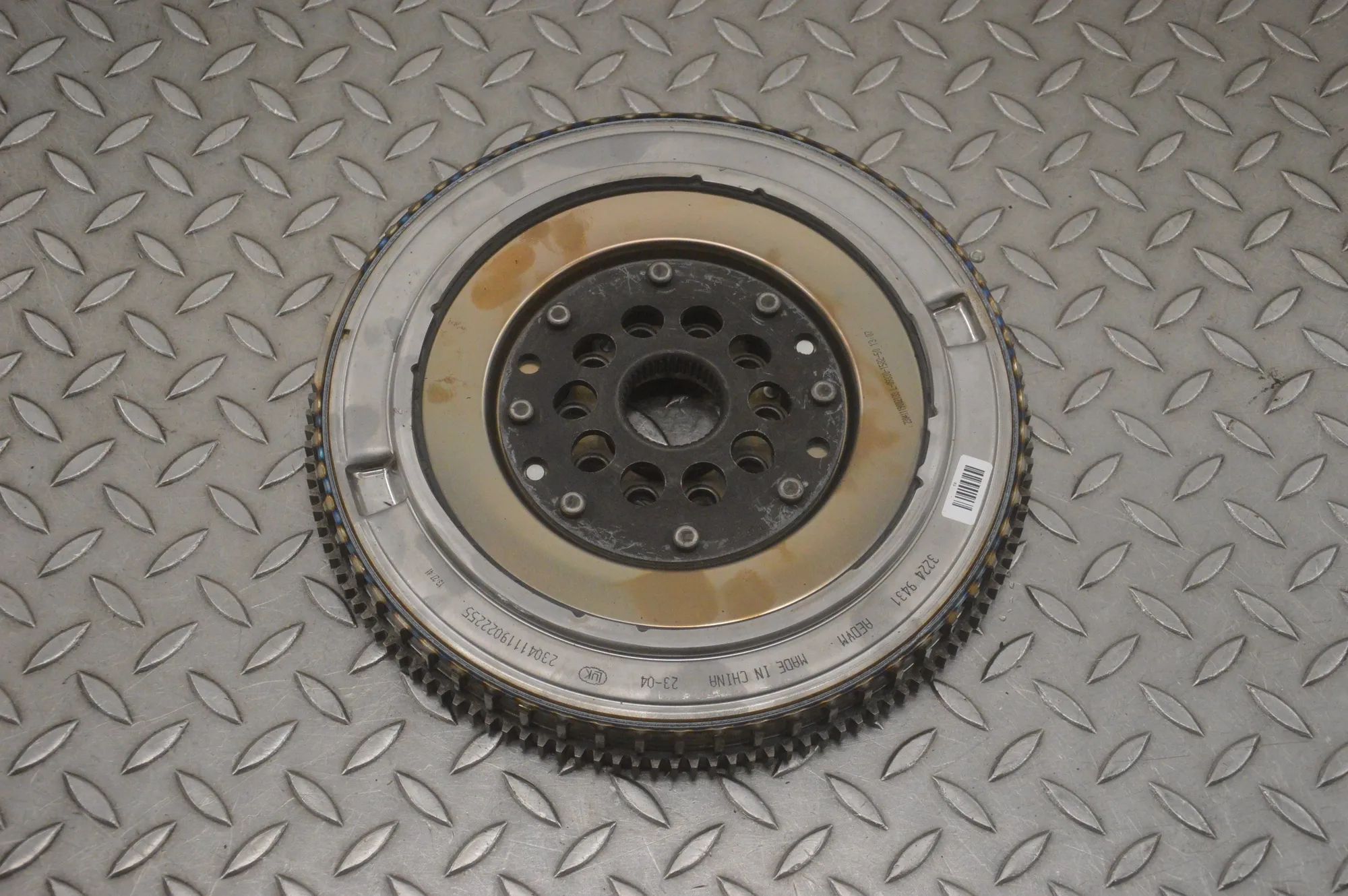 Volvo XC40 / EX40 Flywheel Disc Automatic 23041119022255, 32249431 Flywheel Disc Automati...