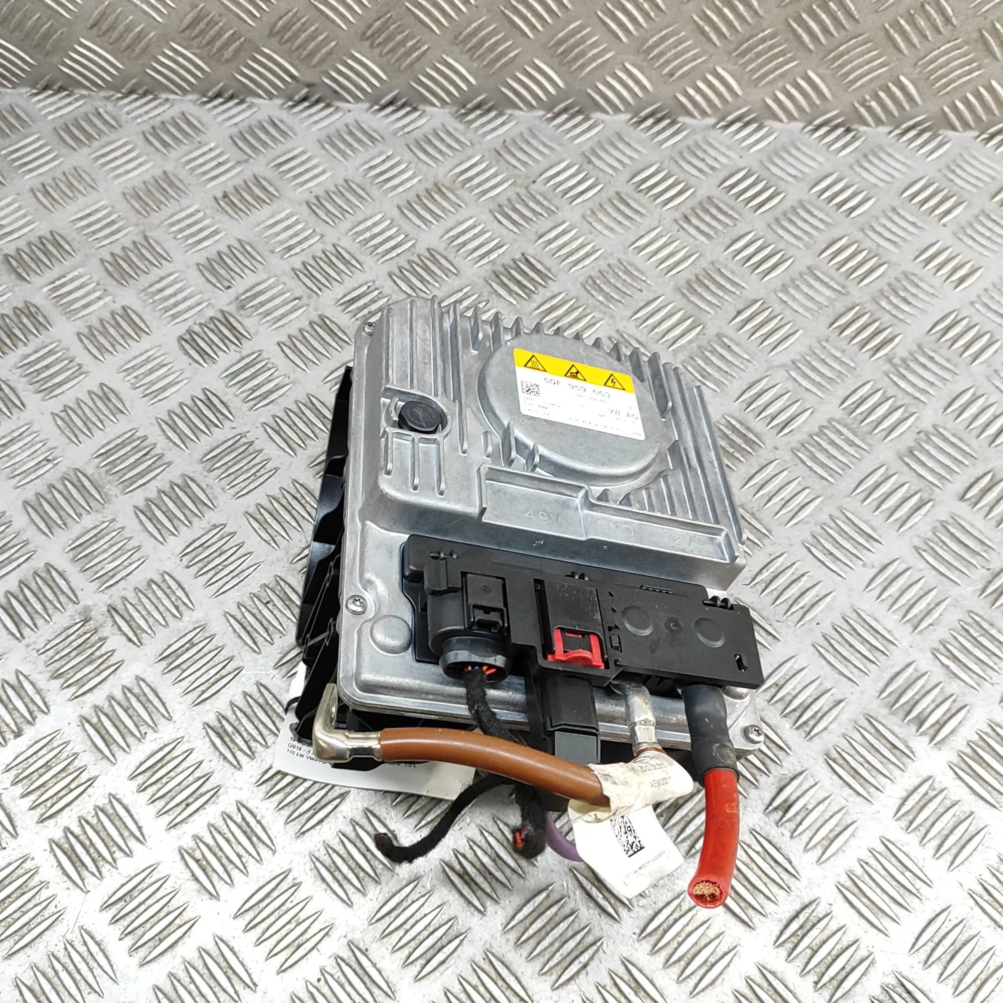 Audi Q3 (F3) Inverter 5QF959663 Inverter AUDI Q3 (F3) (2018-...)

Par...