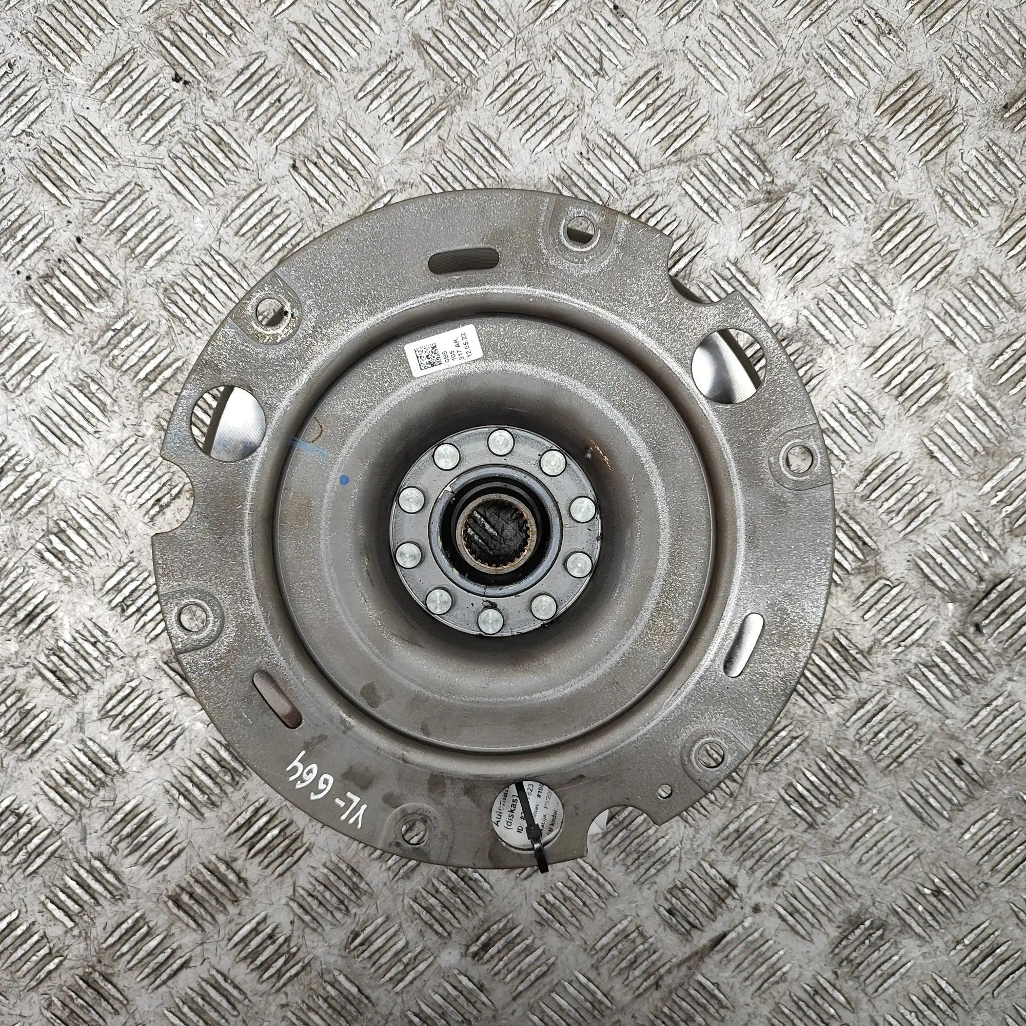 Porsche Macan Flywheel Disc Automatic 0B5105317AK Flywheel Disc Automatic PORSCHE MAC...